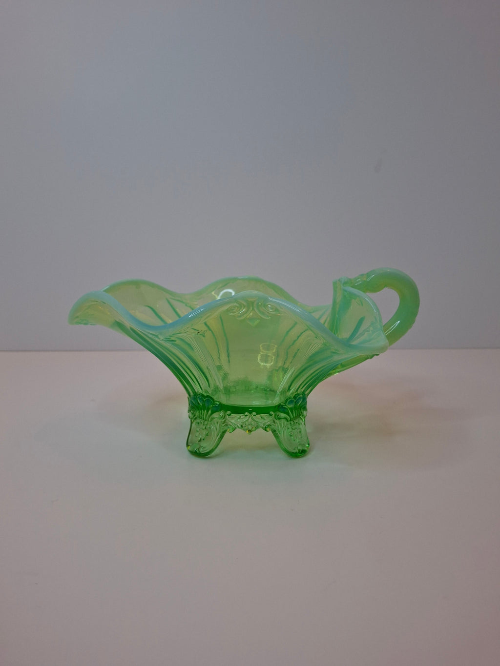 Antique Jefferson Glass Green Opalescent Jewel and Fan 3-Footed Nappy Dish 1905 EAPG