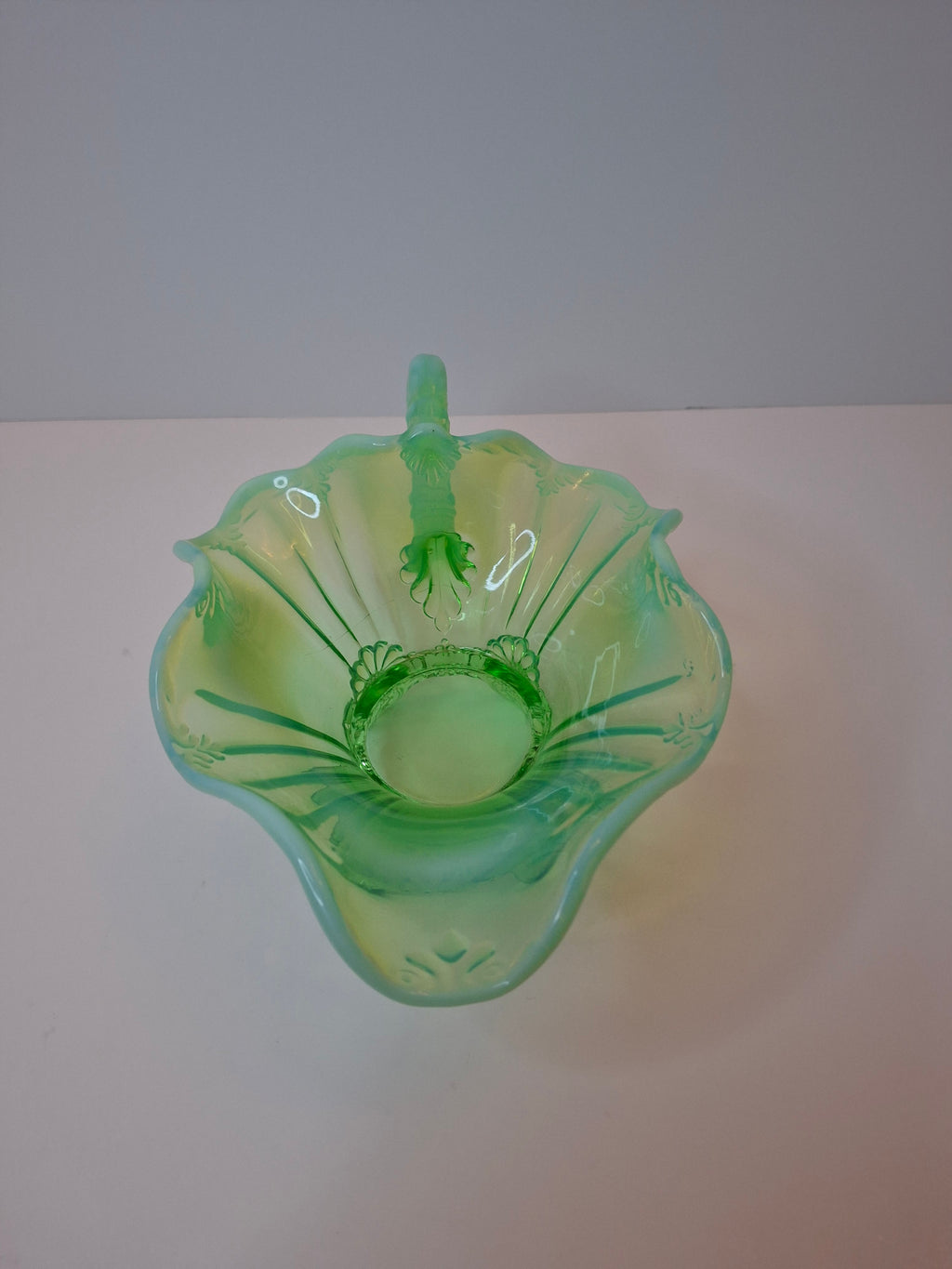Antique Jefferson Glass Green Opalescent Jewel and Fan 3-Footed Nappy Dish 1905 EAPG