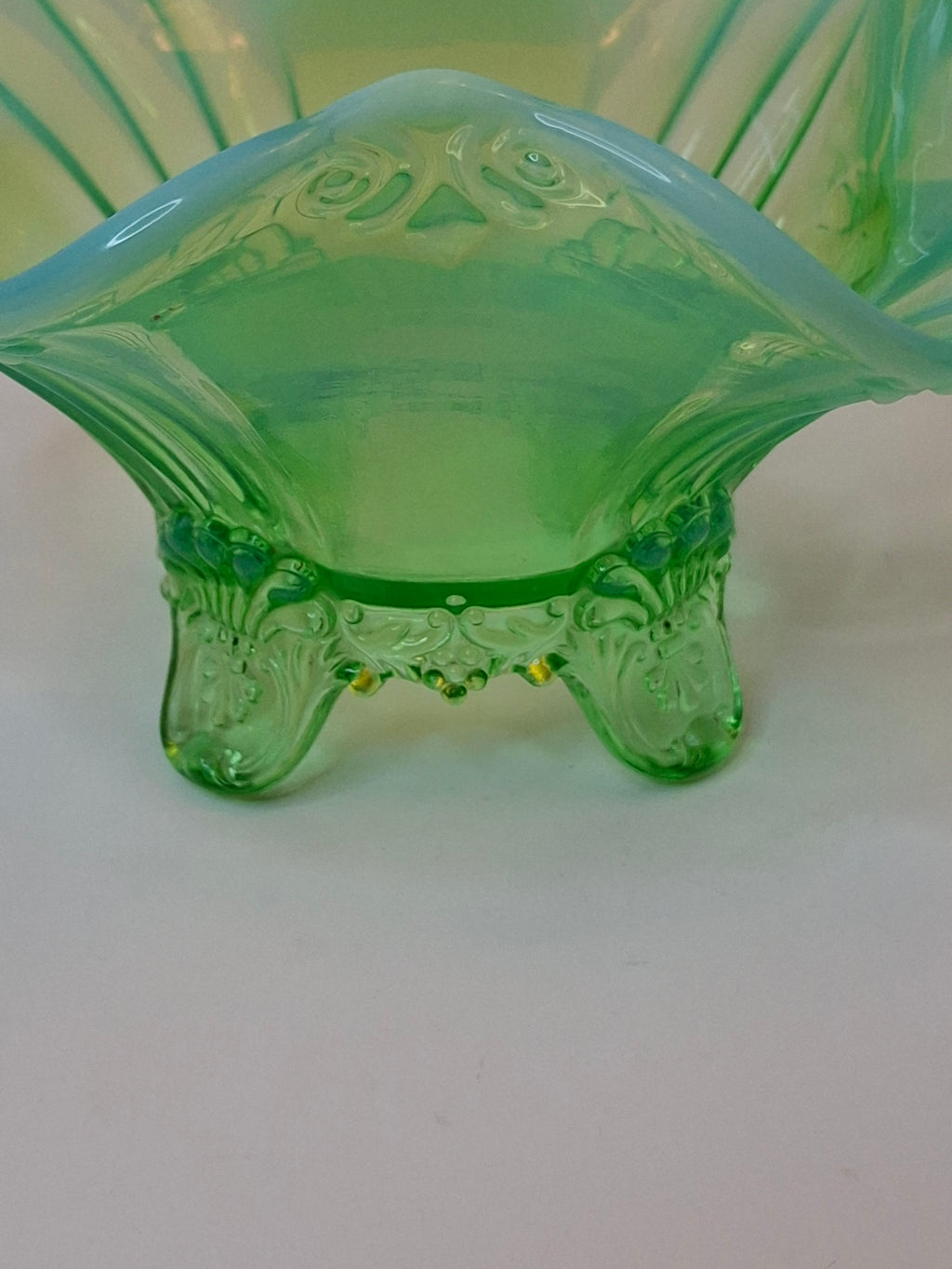 Antique Jefferson Glass Green Opalescent Jewel and Fan 3-Footed Nappy Dish 1905 EAPG