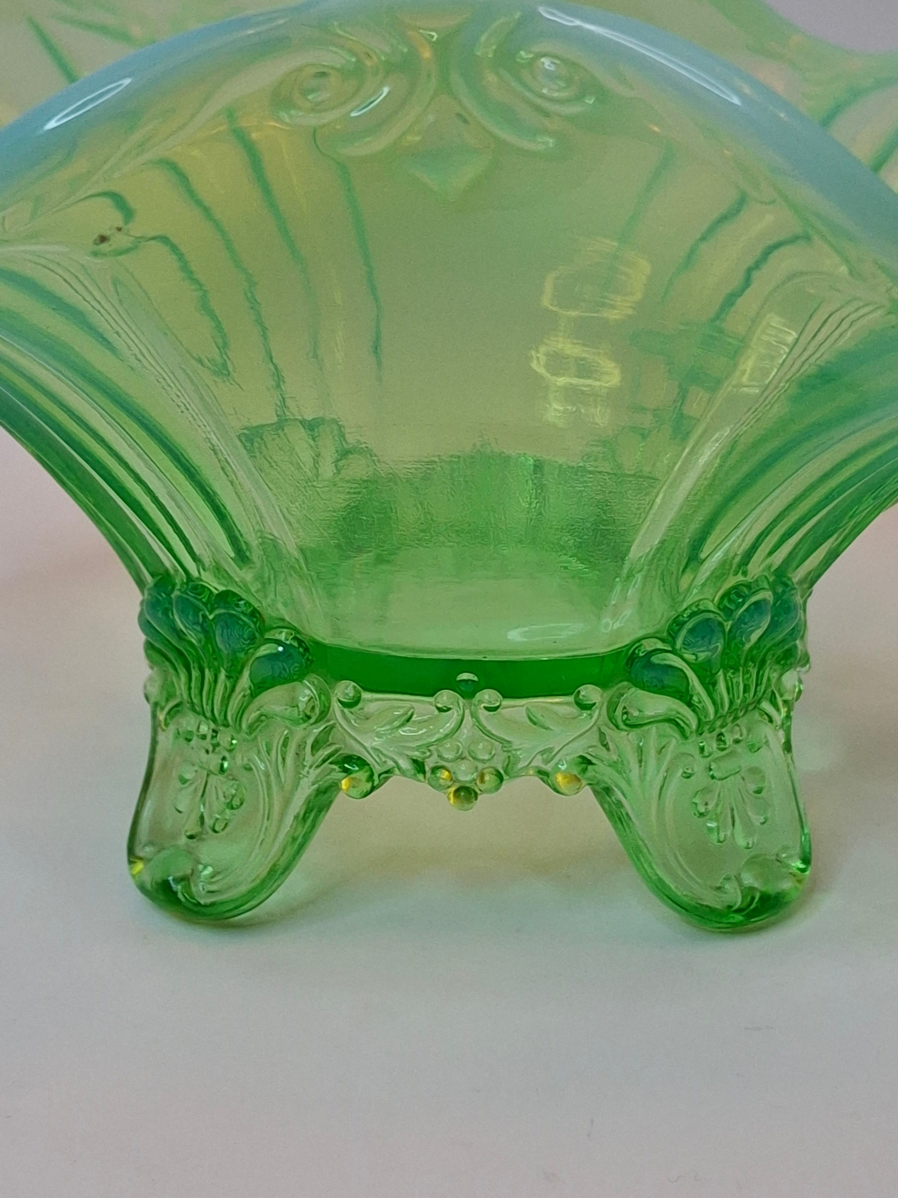 Antique Jefferson Glass Green Opalescent Jewel and Fan 3-Footed Nappy Dish 1905 EAPG