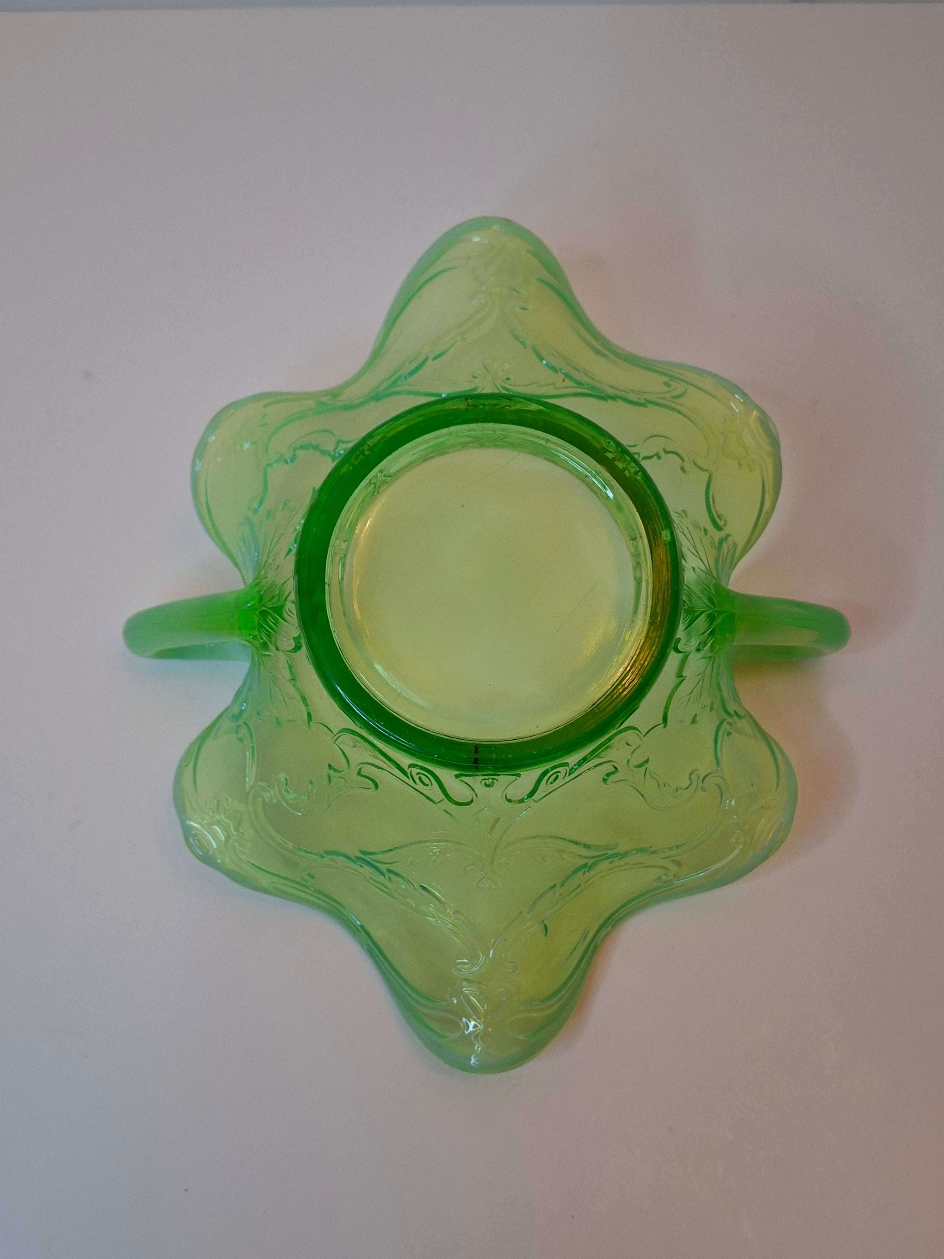 Antique Jefferson Glass Green Opalescent Scroll with Acanthus Sugar Bowl 1905 EAPG
