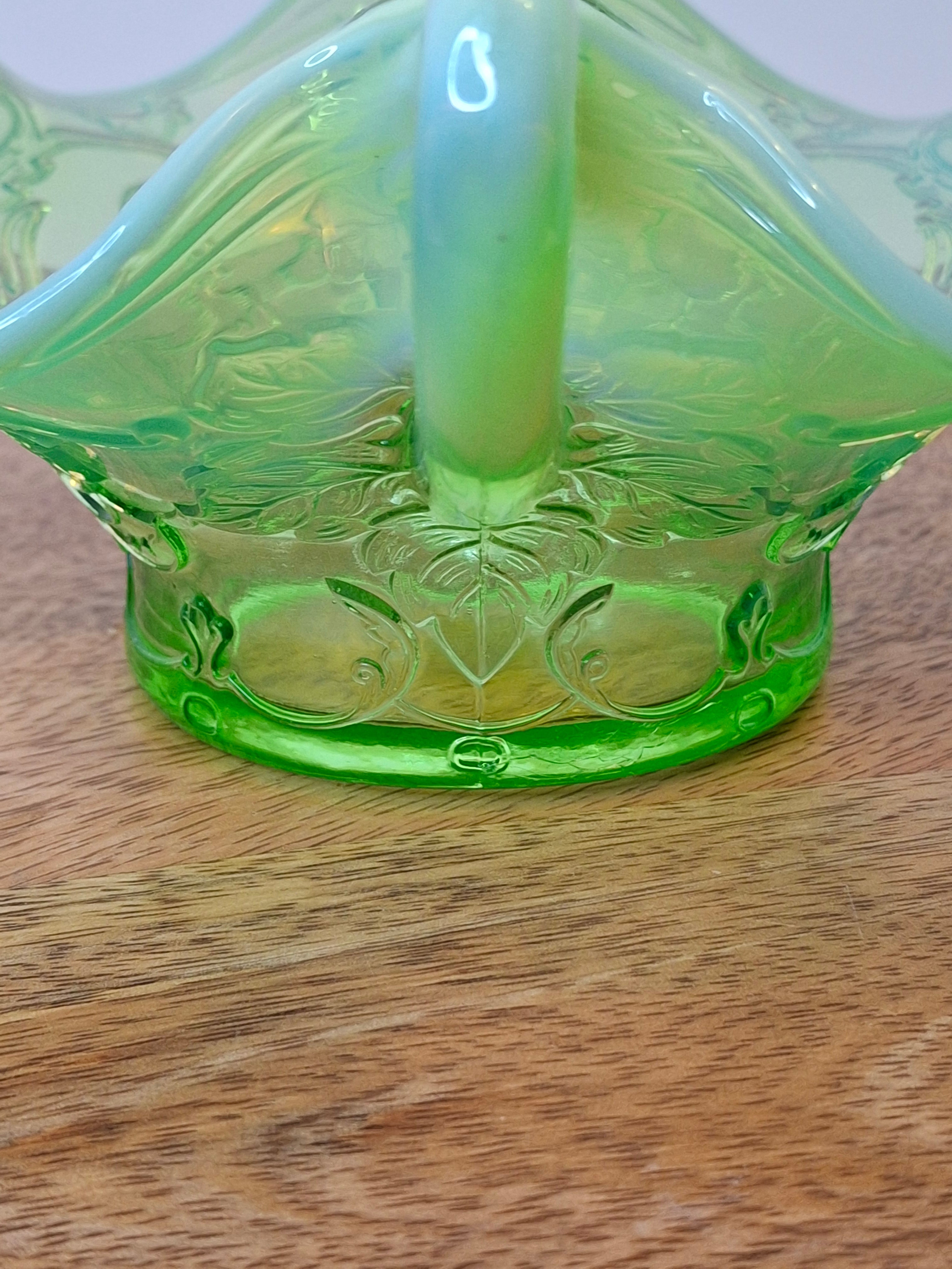 Antique Jefferson Glass Green Opalescent Scroll with Acanthus Sugar Bowl 1905 EAPG