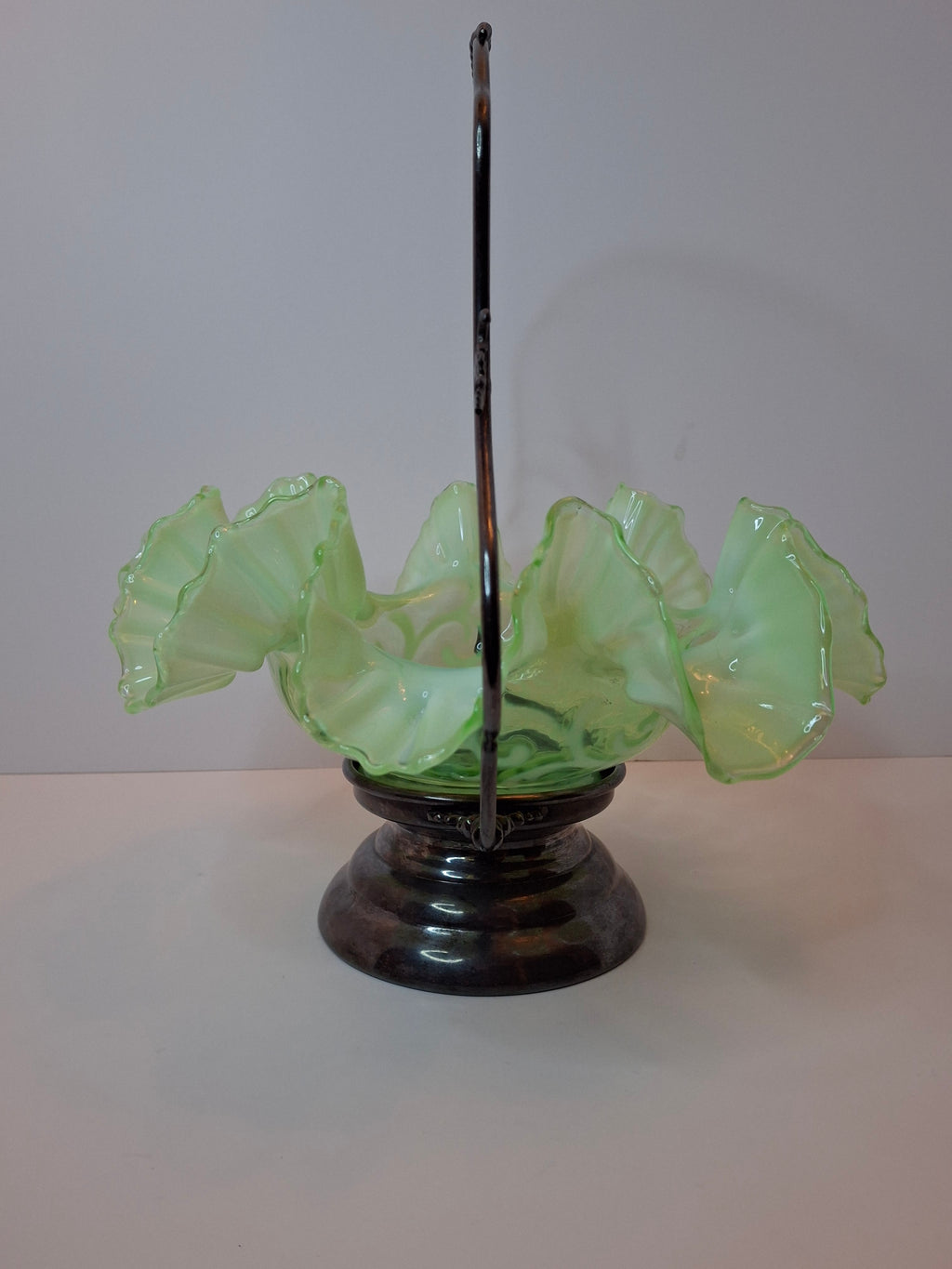Antique Green Opalescent Jefferson Glass Buttons & Braids Bride's Basket Warren Silver Plate Stand 526 c. 1903