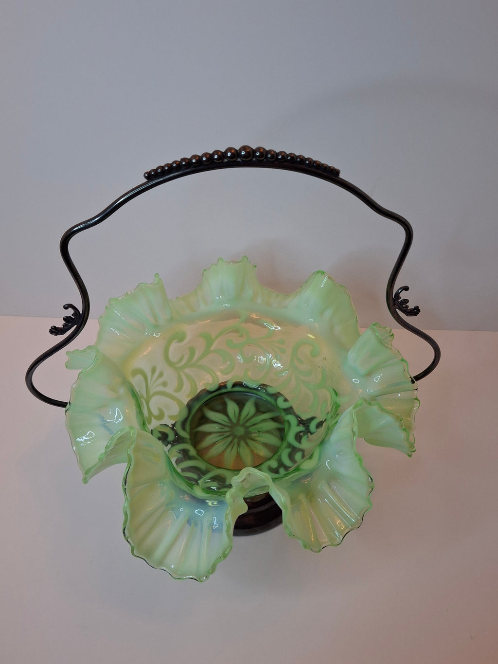 Antique Green Opalescent Jefferson Glass Buttons & Braids Bride's Basket Warren Silver Plate Stand 526 c. 1903