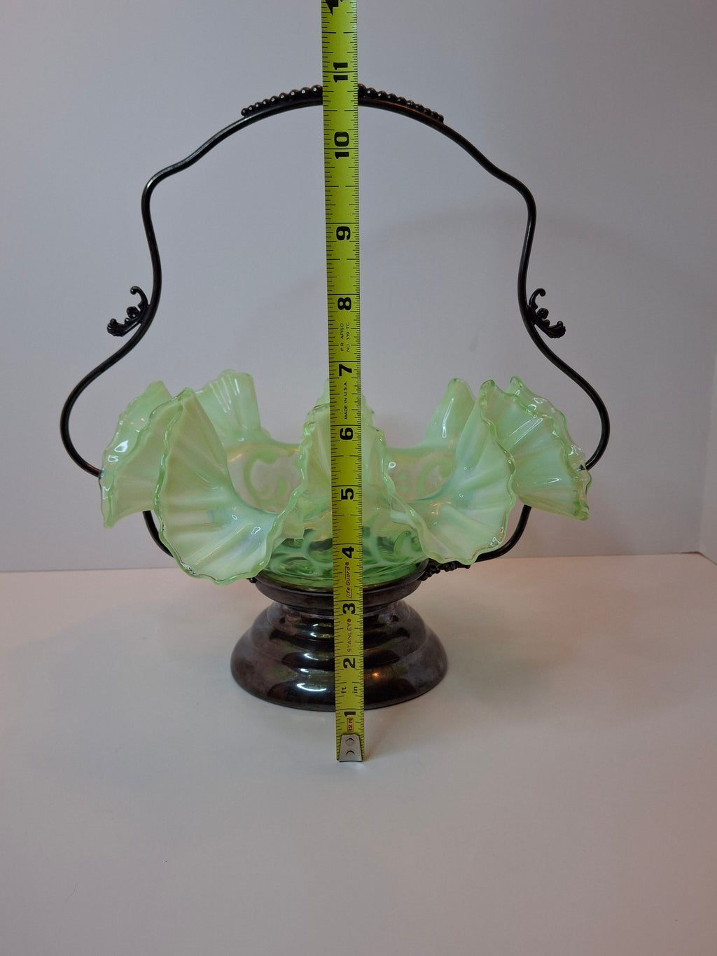 Antique Green Opalescent Jefferson Glass Buttons & Braids Bride's Basket Warren Silver Plate Stand 526 c. 1903