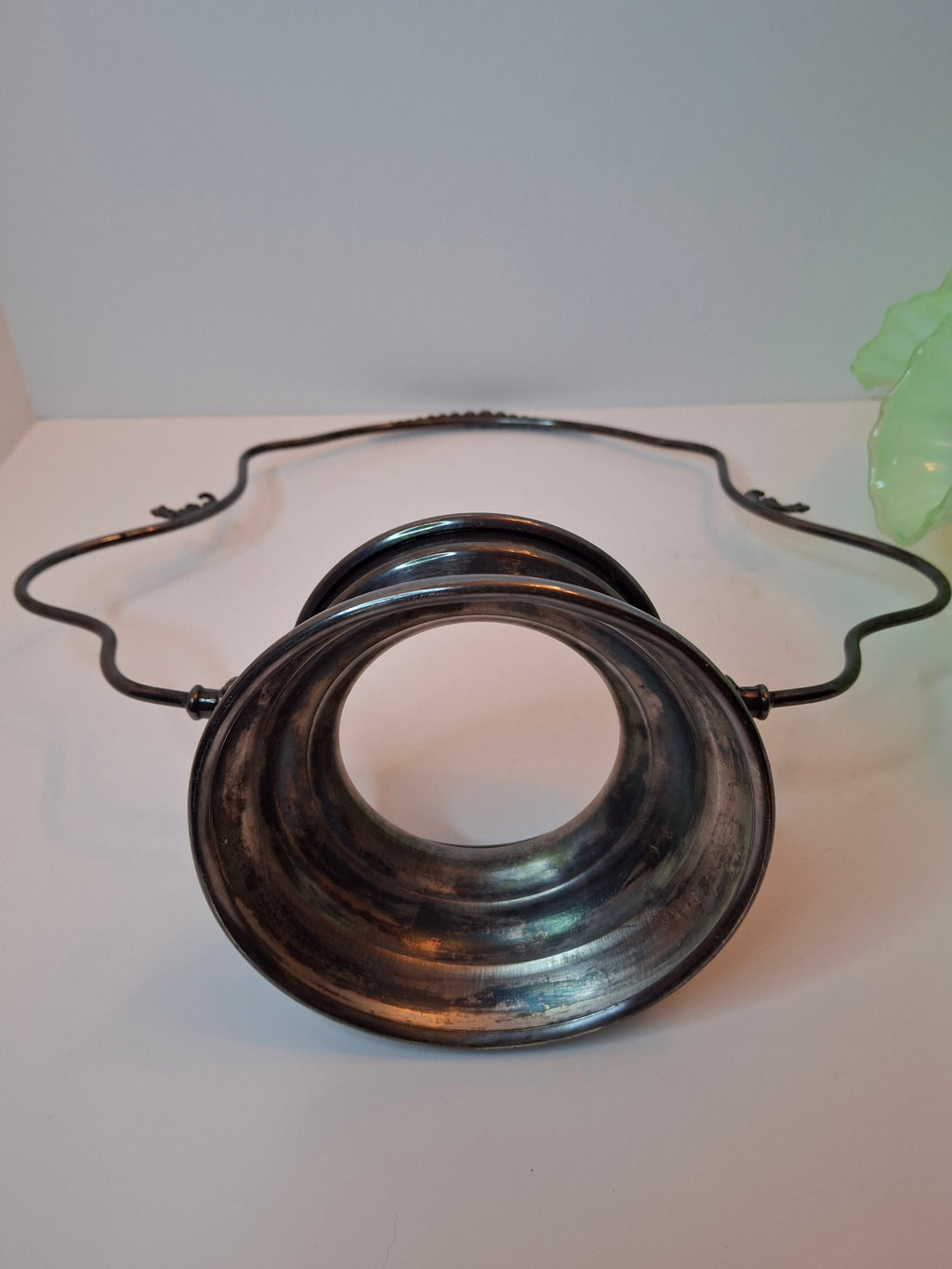 Antique Green Opalescent Jefferson Glass Buttons & Braids Bride's Basket Warren Silver Plate Stand 526 c. 1903