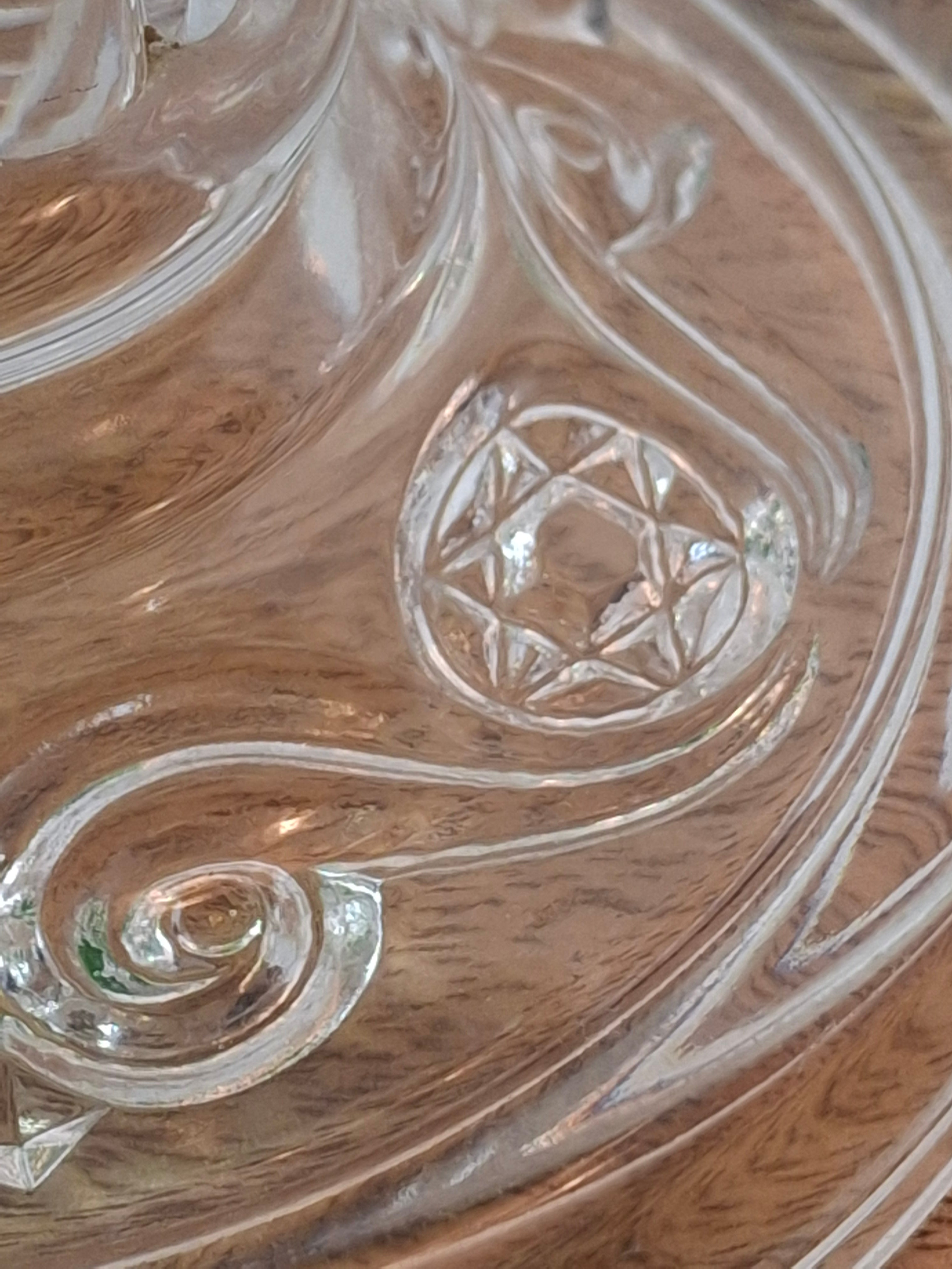 Antique Emerald Green Glass Kerosene Lamp Star of David Base Queen Anne Burner