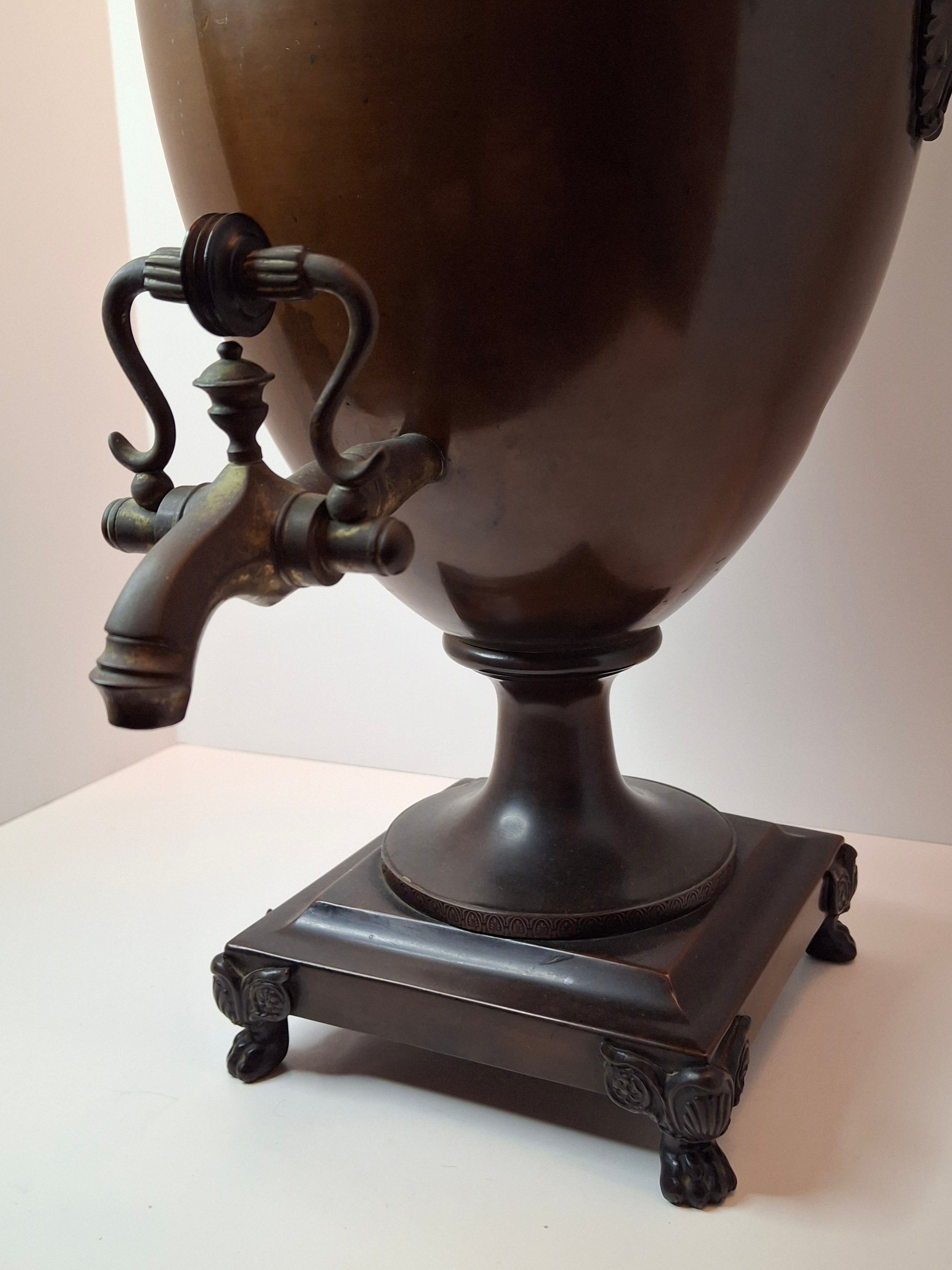Antique Regency Copper Tea Urn Samovar Neoclassical Oak Leaf Frieze Lion Paw Feet c. 1820