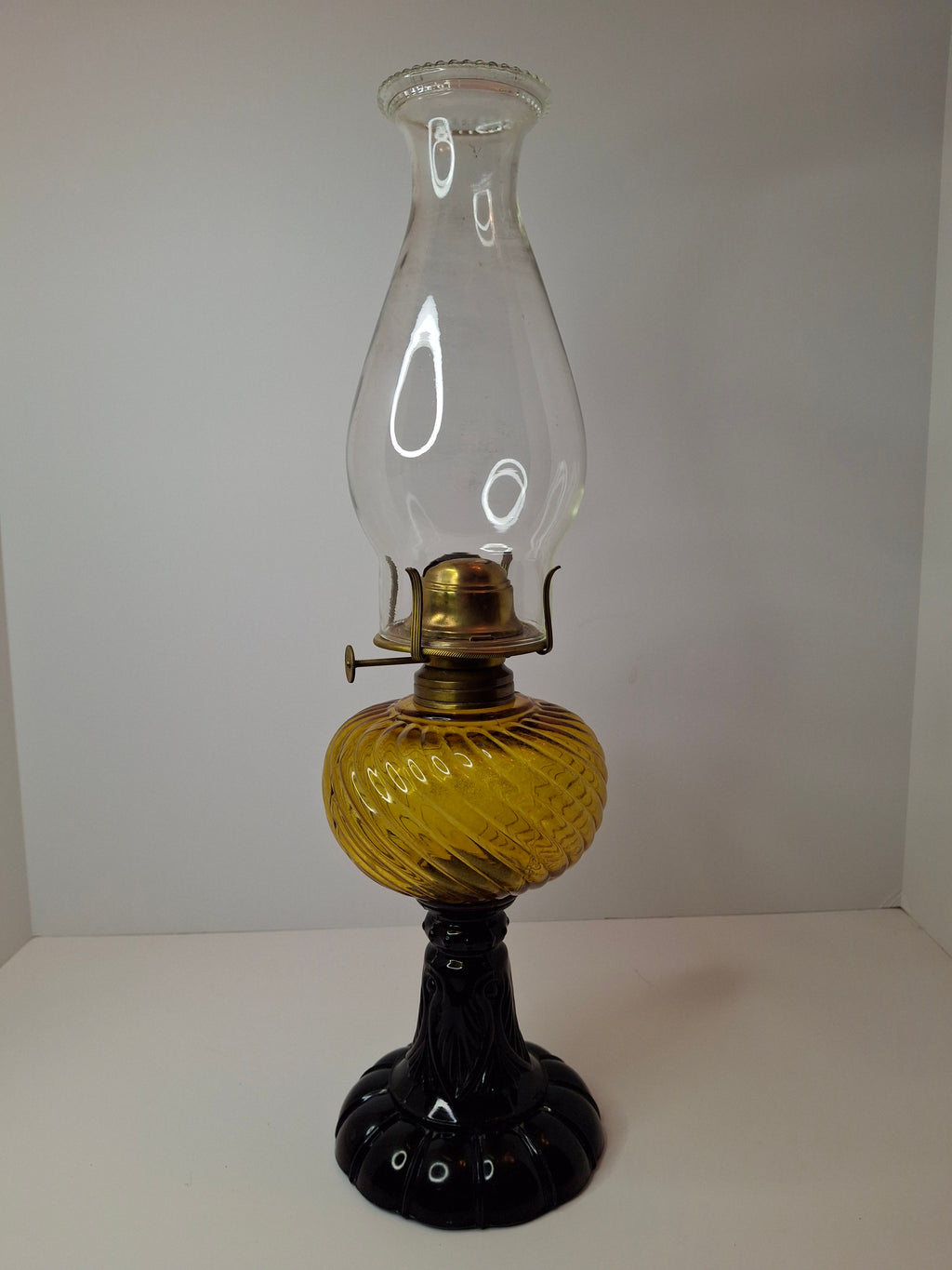 RARE Antique Amber Swirl Oil Lamp Black Amethyst Base Victorian Manhattan Brass