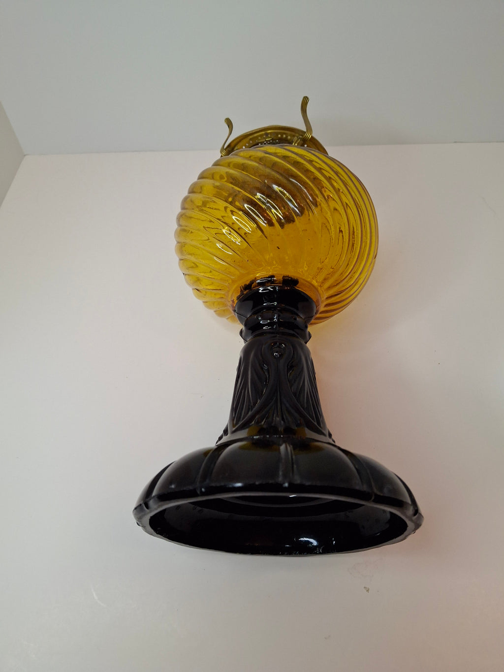 RARE Antique Amber Swirl Oil Lamp Black Amethyst Base Victorian Manhattan Brass