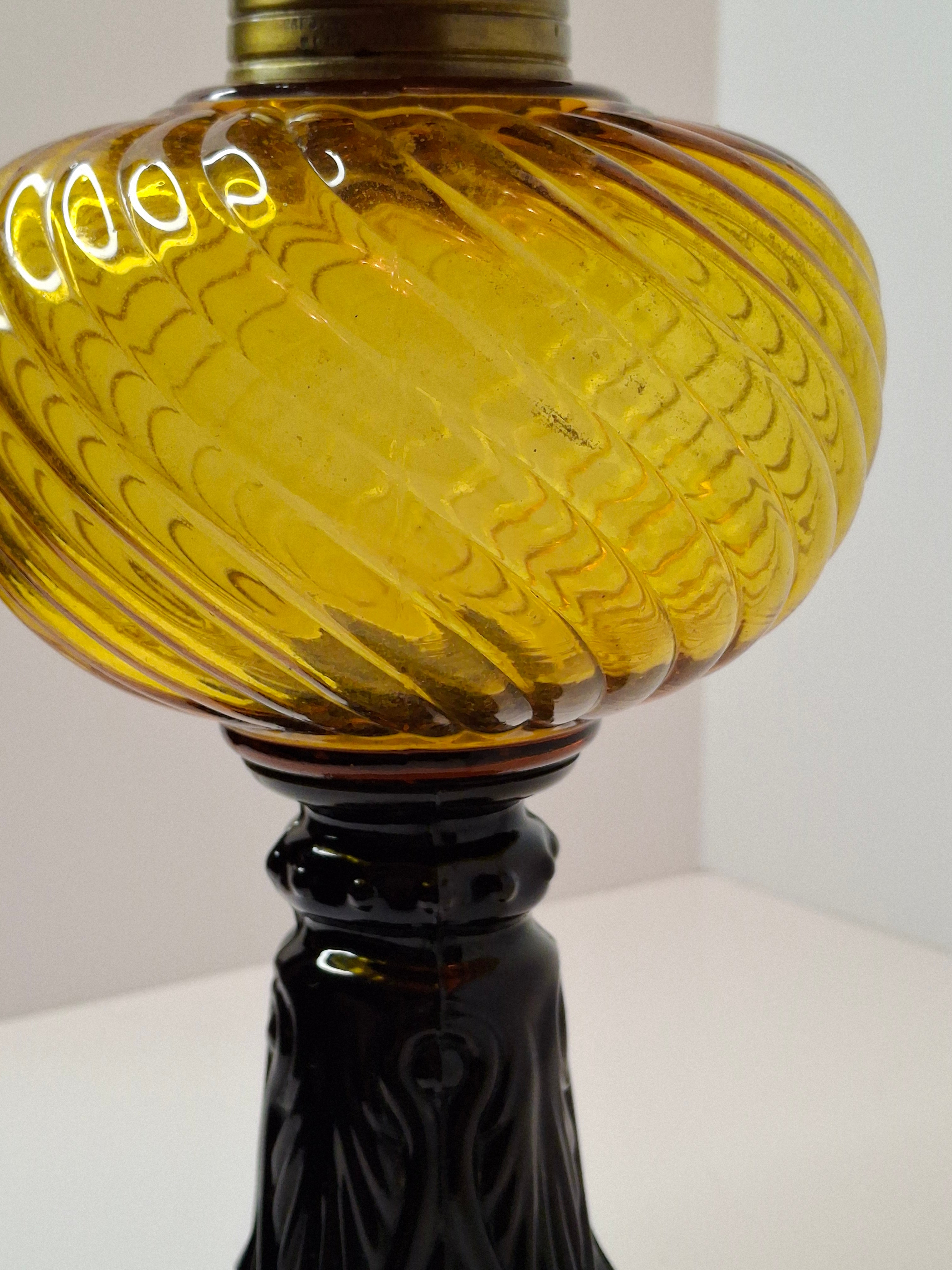 RARE Antique Amber Swirl Oil Lamp Black Amethyst Base Victorian Manhattan Brass