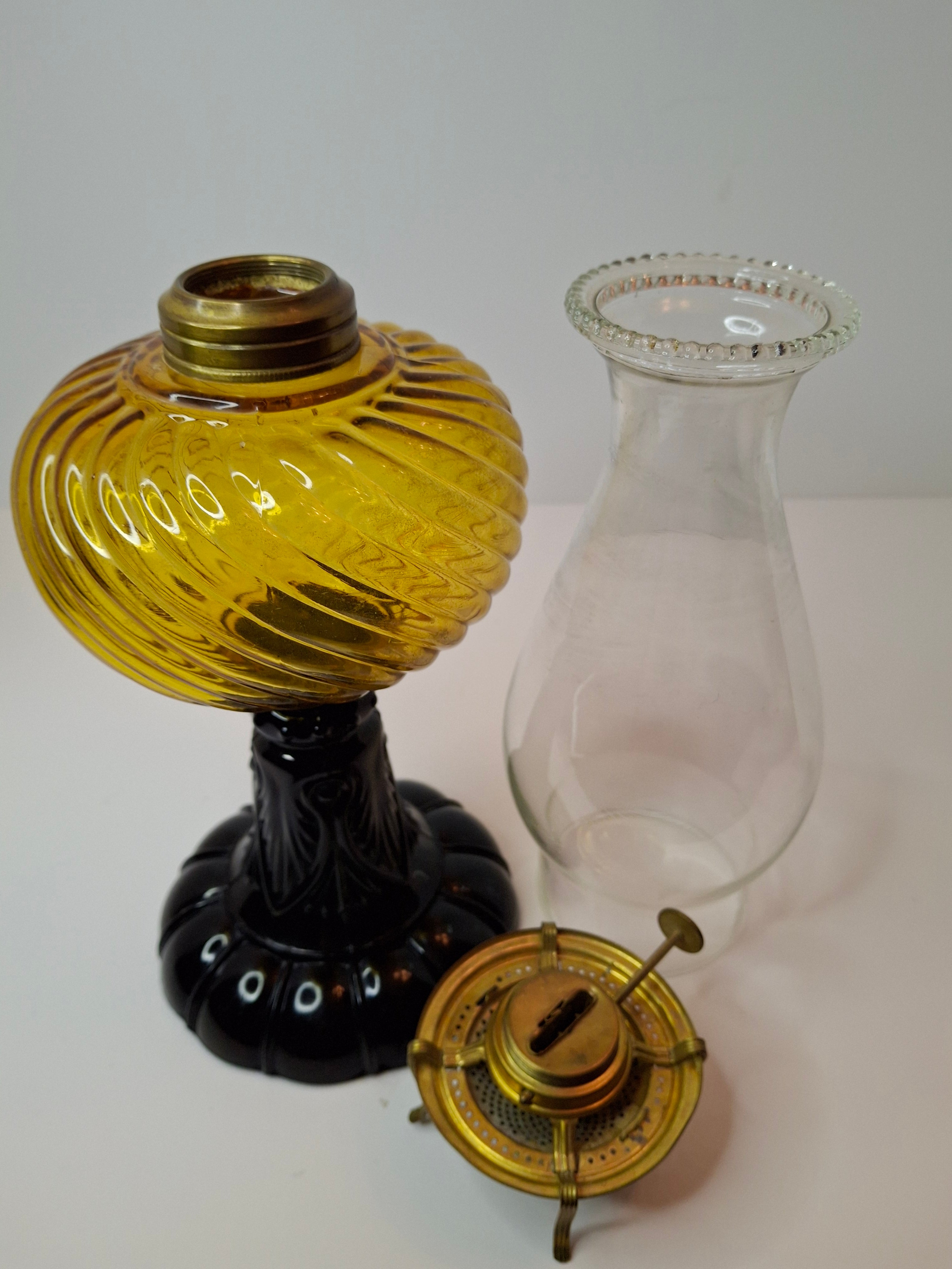 RARE Antique Amber Swirl Oil Lamp Black Amethyst Base Victorian Manhattan Brass