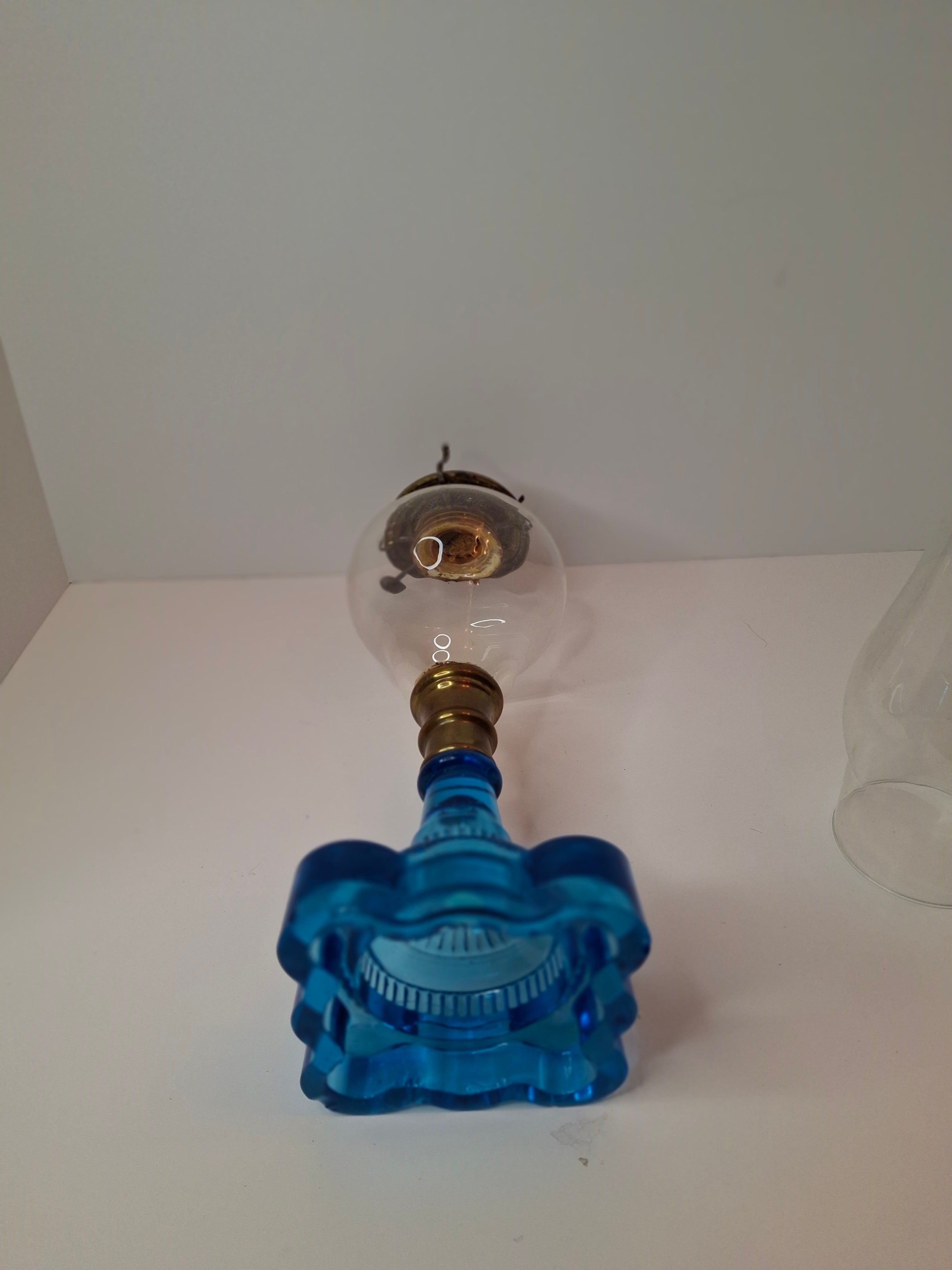 RARE Flint Glass Blue Oil Lamp Scalloped Rib Pedestal 19thC Cerulean Composite