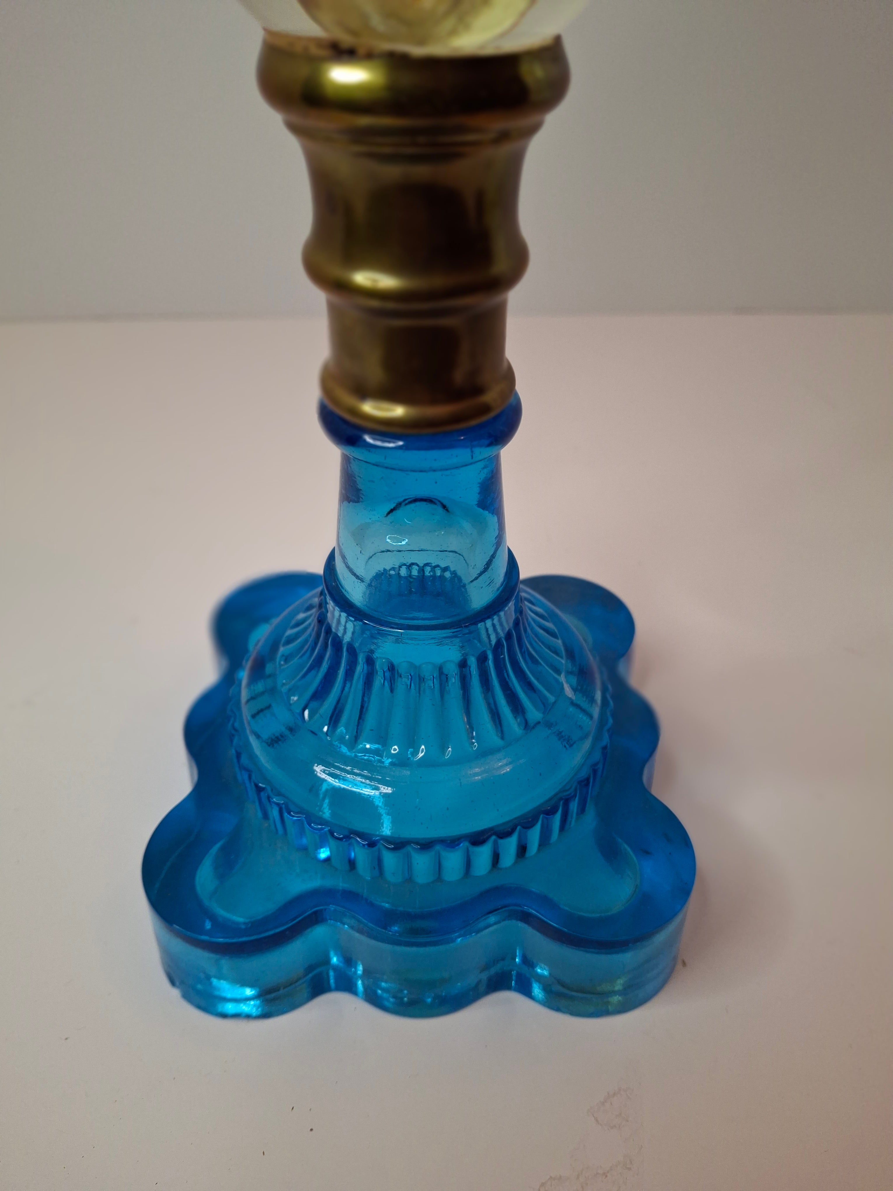 RARE Flint Glass Blue Oil Lamp Scalloped Rib Pedestal 19thC Cerulean Composite