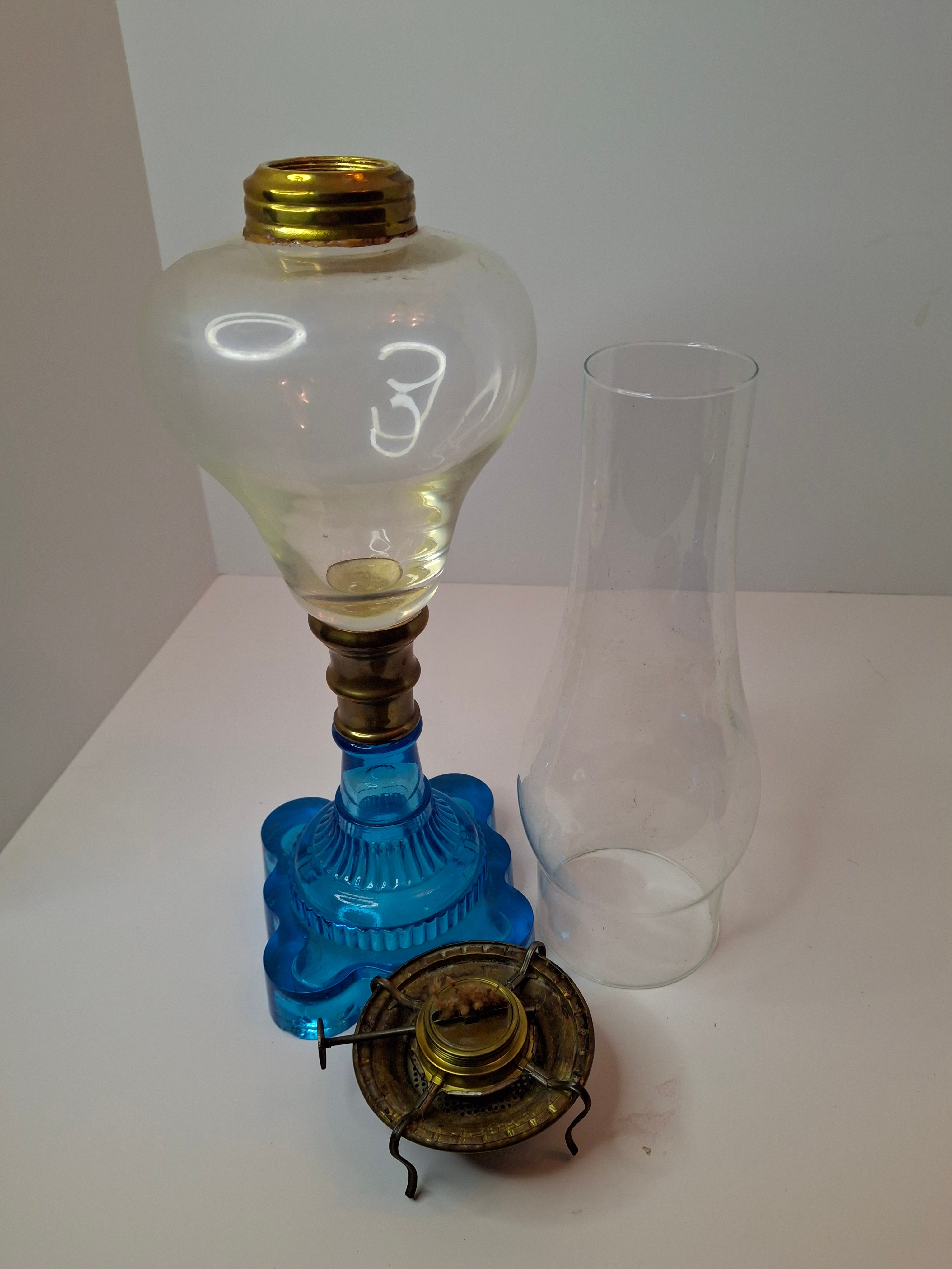 RARE Flint Glass Blue Oil Lamp Scalloped Rib Pedestal 19thC Cerulean Composite