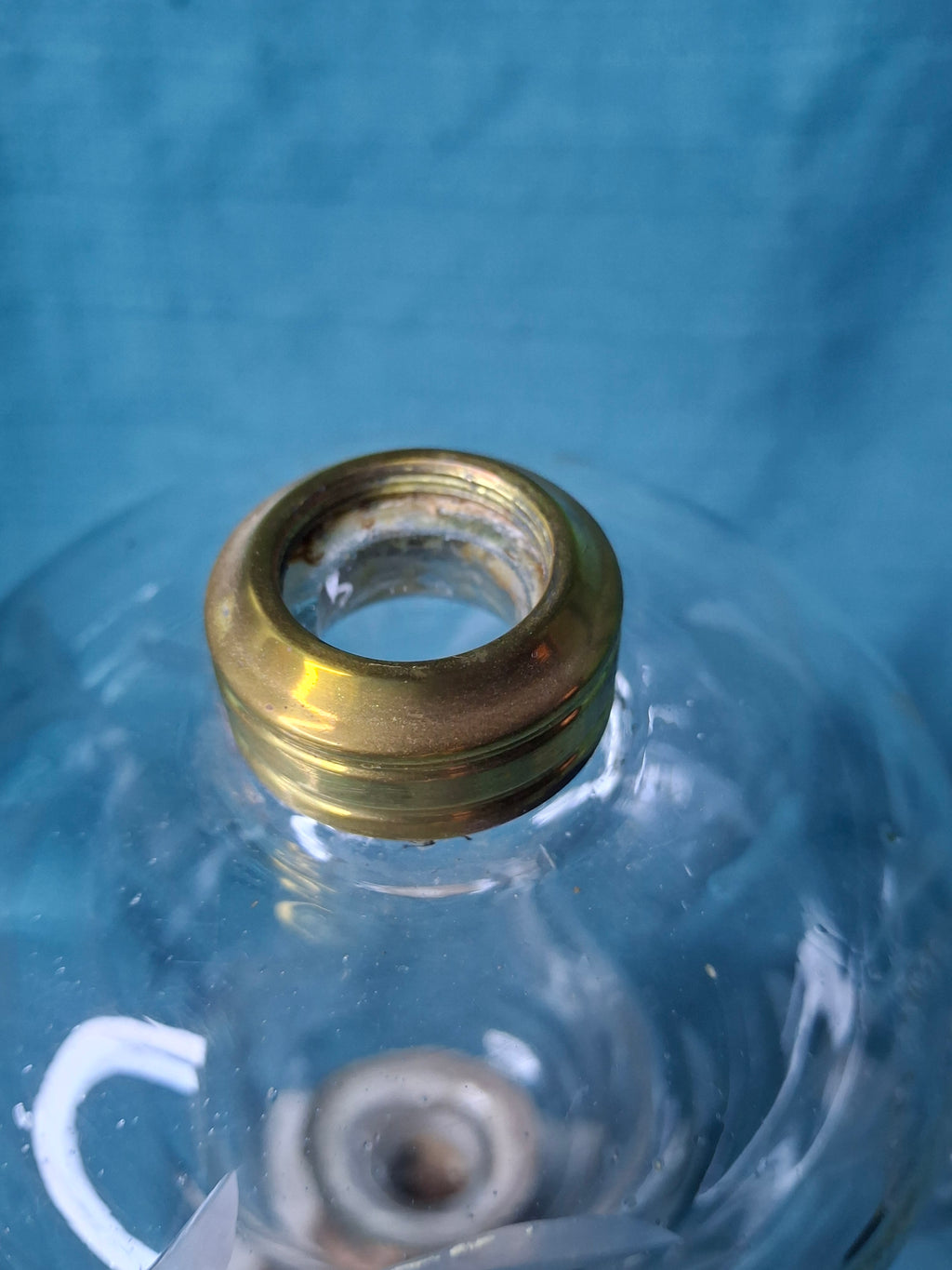 Antique Composite Oil Lamp Etched Daisy & Fern Font Marble Base - UV 365nm Glow