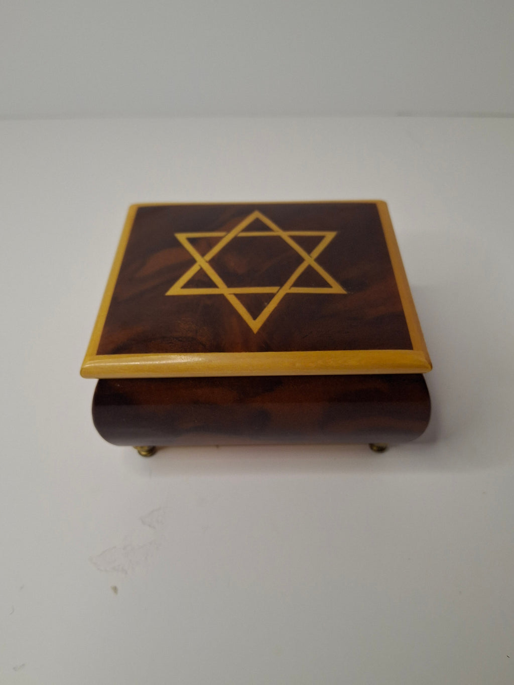 Vintage Sorrento Italian Inlaid Wood Music Box Reuge Swiss "To Life" Star of David