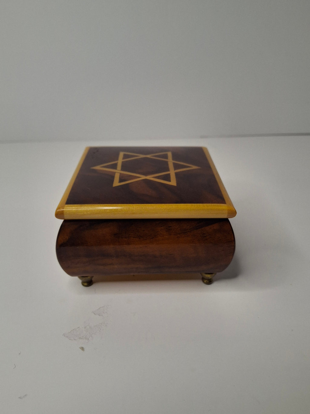 Vintage Sorrento Italian Inlaid Wood Music Box Reuge Swiss "To Life" Star of David