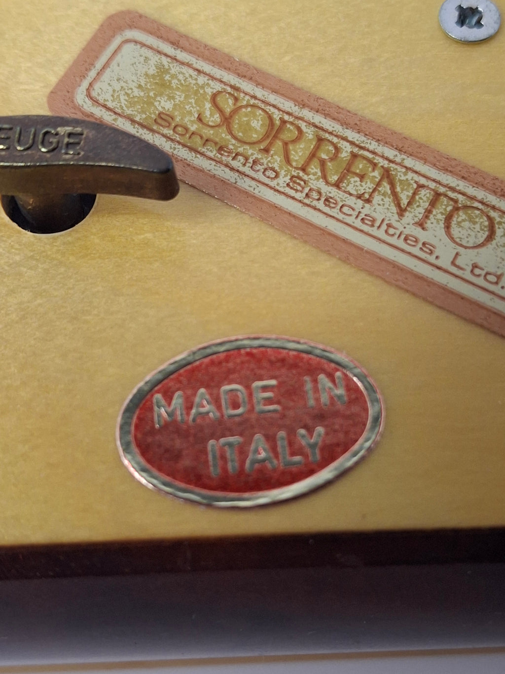 Vintage Sorrento Italian Inlaid Wood Music Box Reuge Swiss "To Life" Star of David