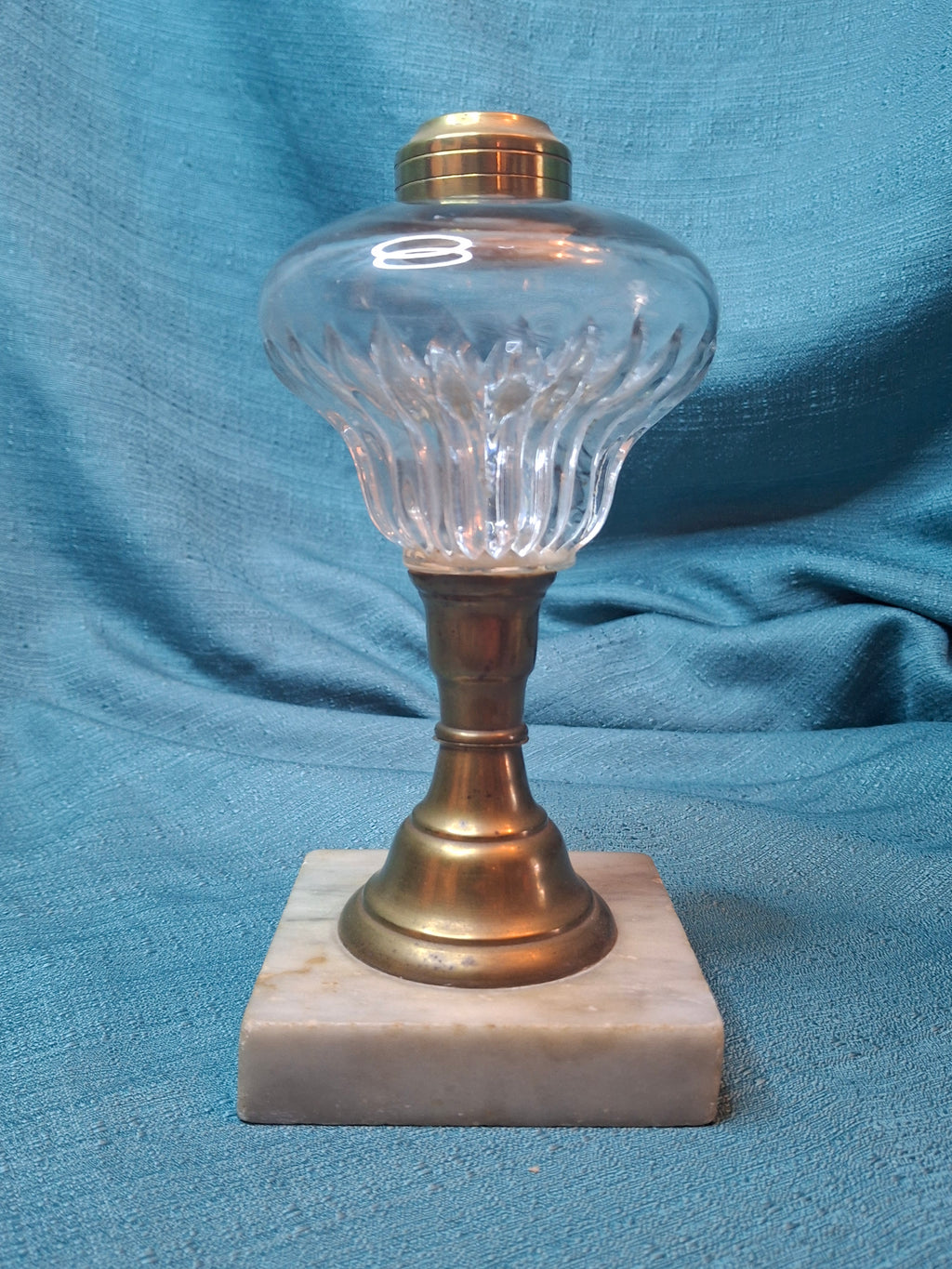 Antique 19thC Whale Oil Lamp Glass Petal Font Marble Base Early American 7.5"