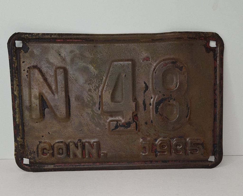 Vintage 1935 Connecticut License Plate N-48 - Original Patina CT Automobilia