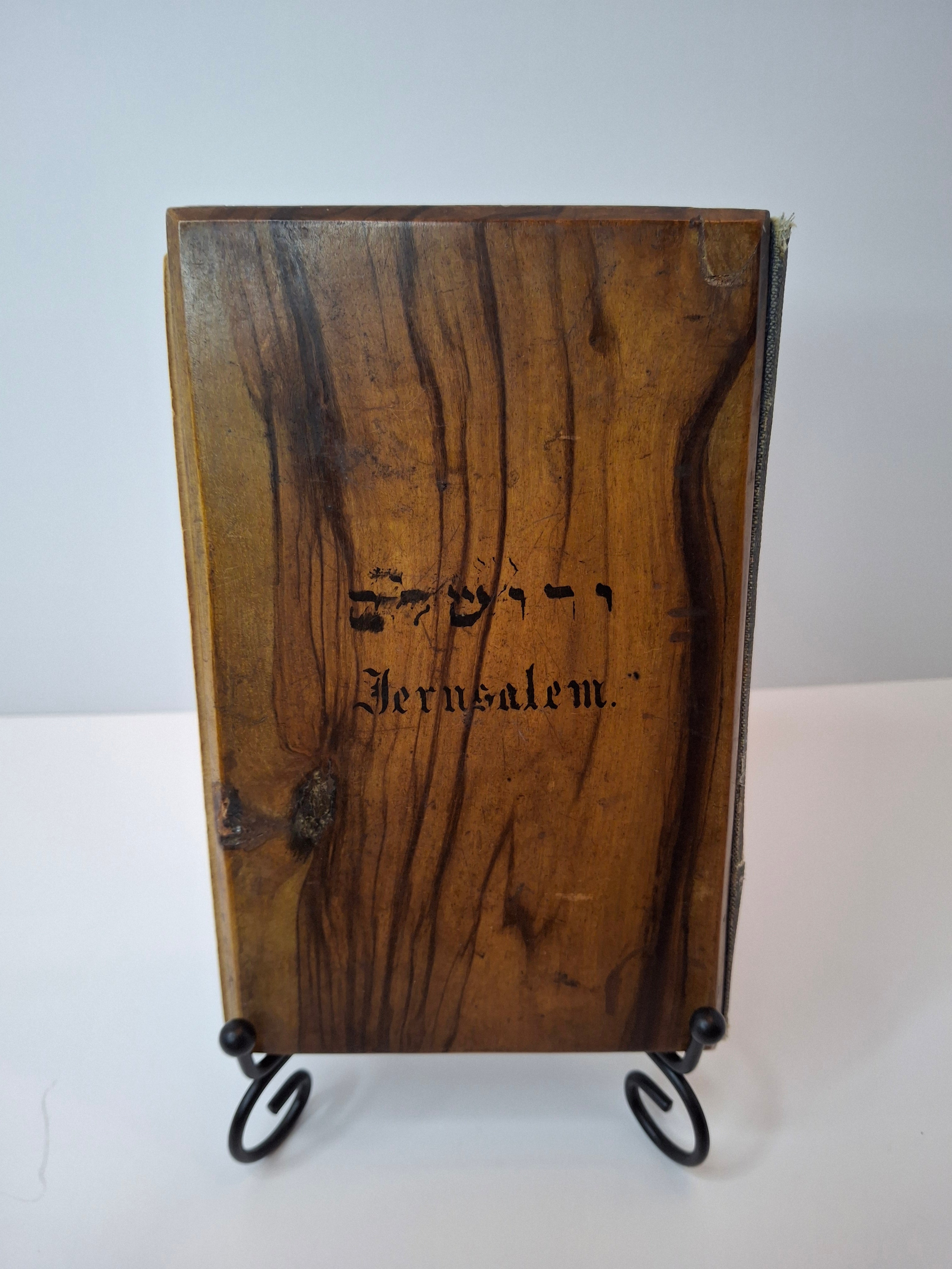 Rare 1897 Olive Wood Passover Haggadah Jerusalem Zuckerman Hebrew English Kirschenbaum