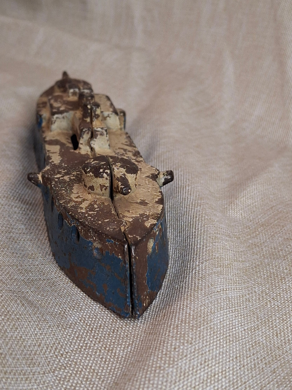 Antique 1915 Kenton Cast Iron Battleship Still Bank - Large 8.5" Model