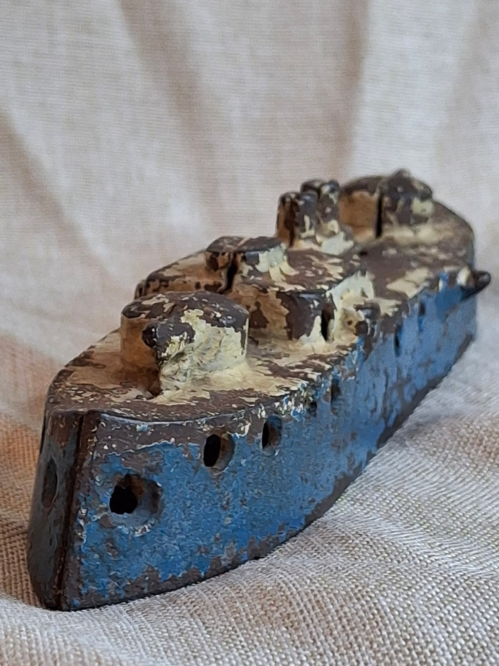 Antique 1915 Kenton Cast Iron Battleship Still Bank - Large 8.5" Model