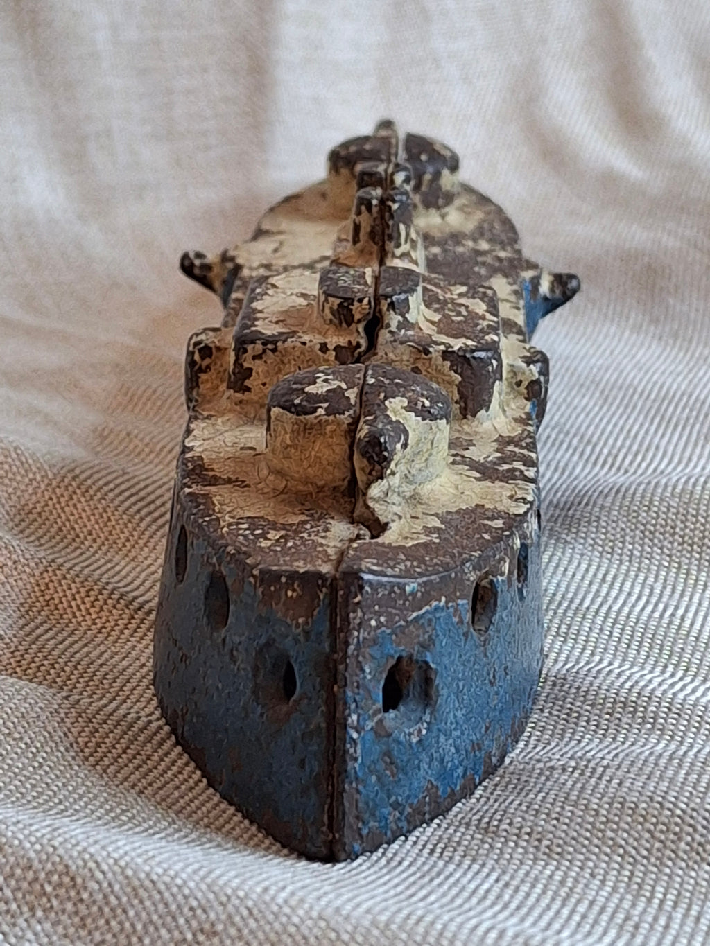 Antique 1915 Kenton Cast Iron Battleship Still Bank - Large 8.5" Model