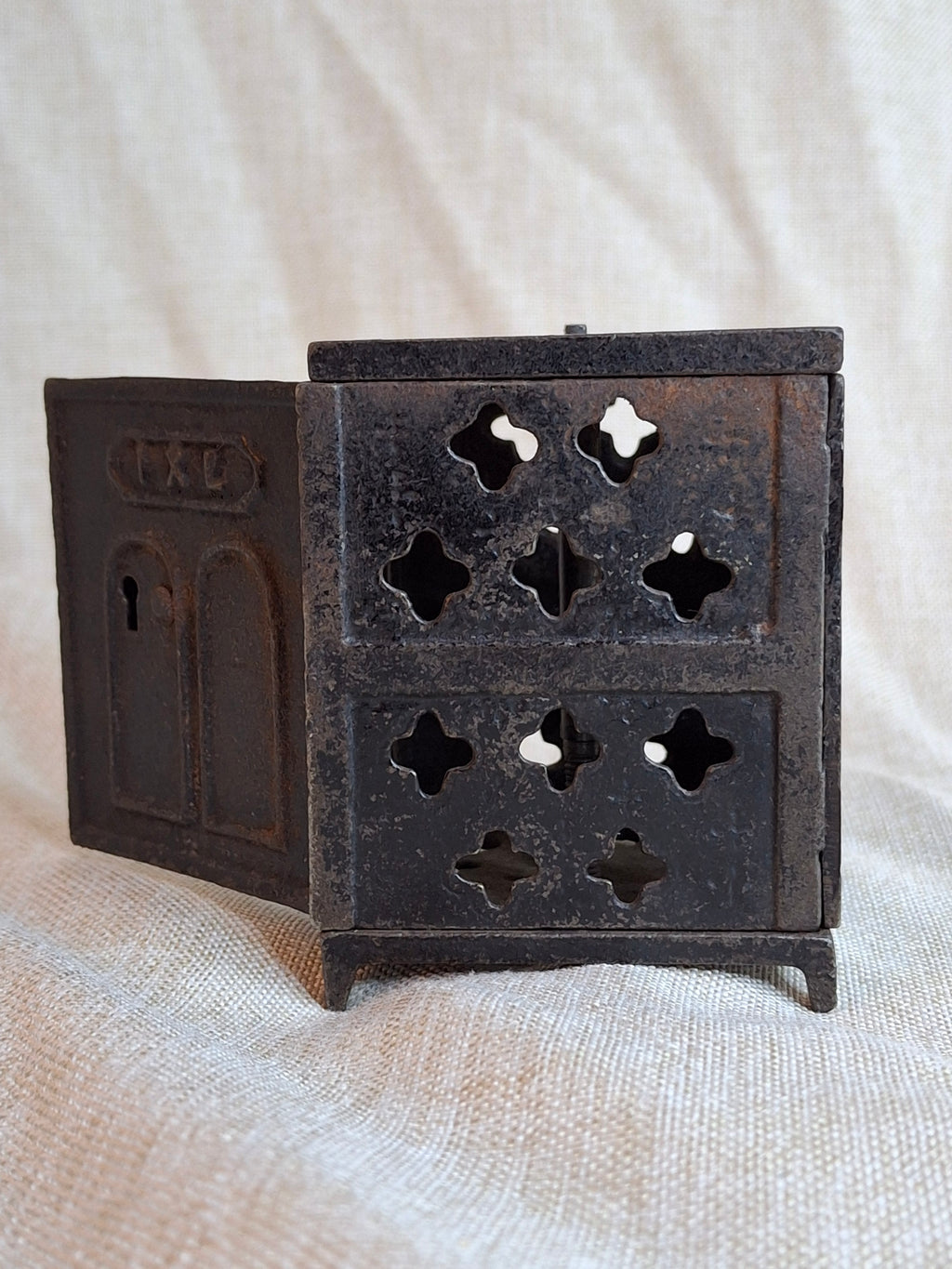 Antique IXL Cast Iron Still Bank Safe J & E Stevens 1880s Lattice Work Patina