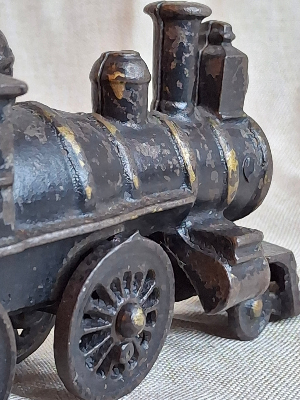 Antique Wilkins Cast Iron Floor Train Locomotive Circa 1895-1905 Keene NH 7"