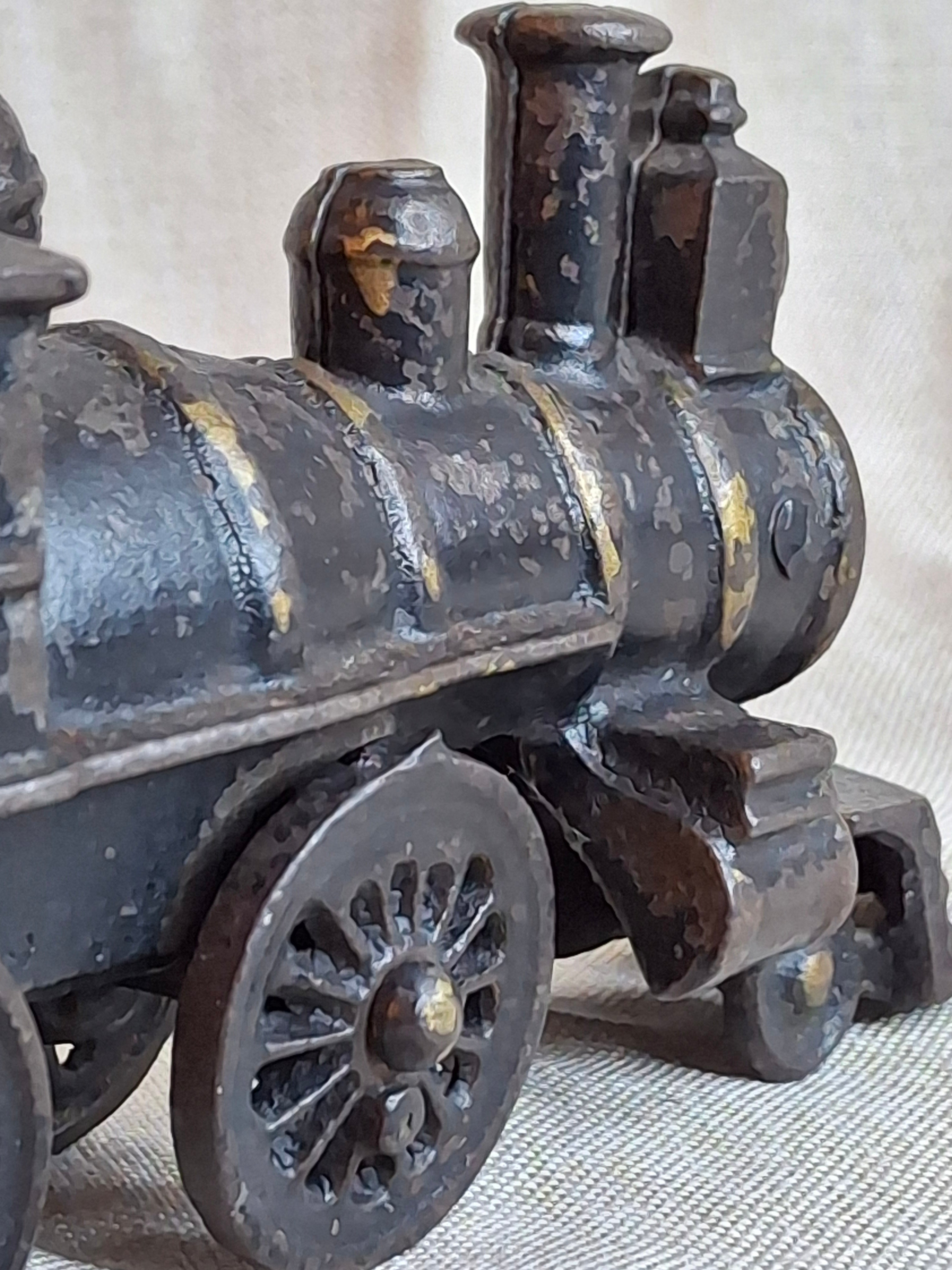 Antique Wilkins Cast Iron Floor Train Locomotive Circa 1895-1905 Keene NH 7"
