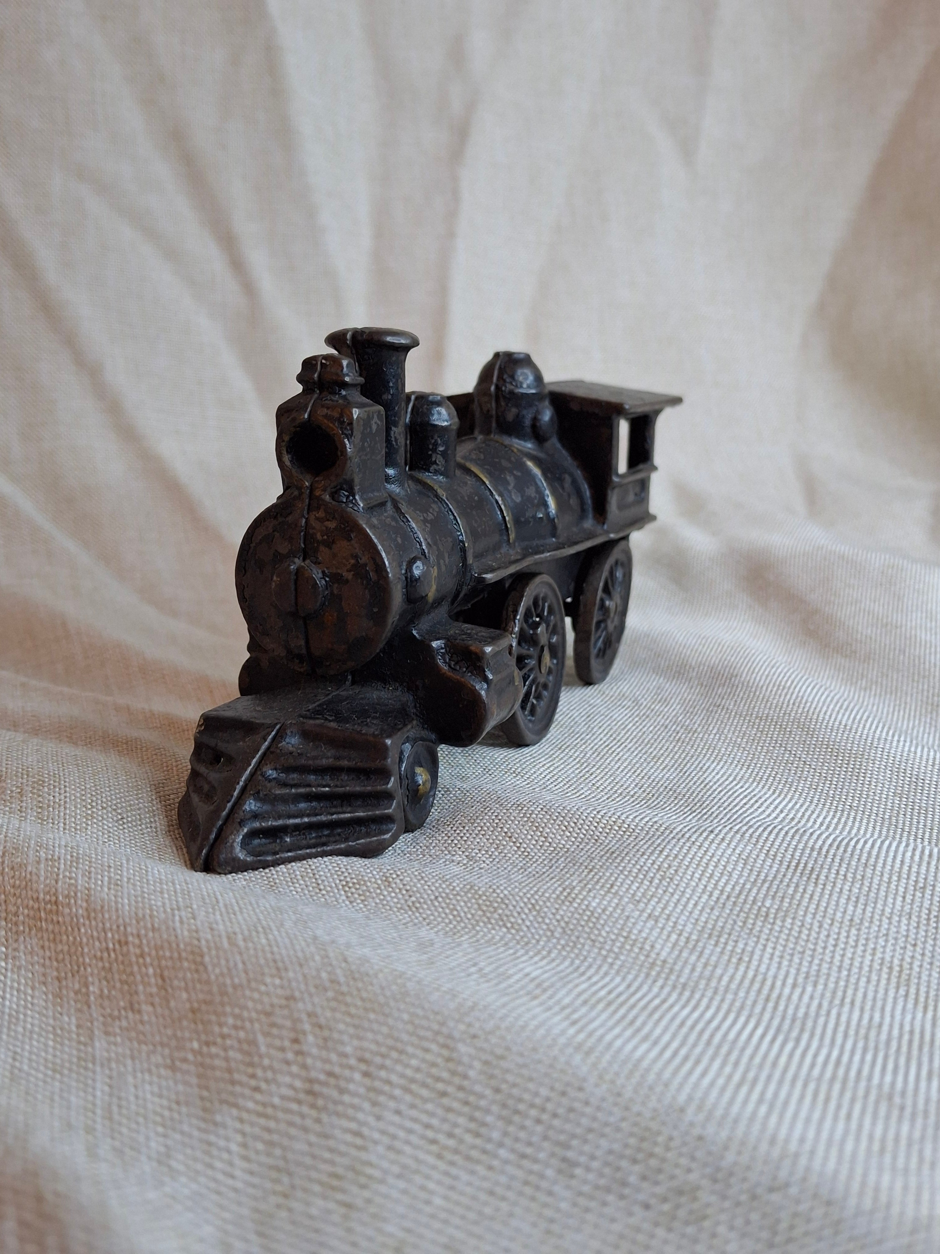 Antique Wilkins Cast Iron Floor Train Locomotive Circa 1895-1905 Keene NH 7"