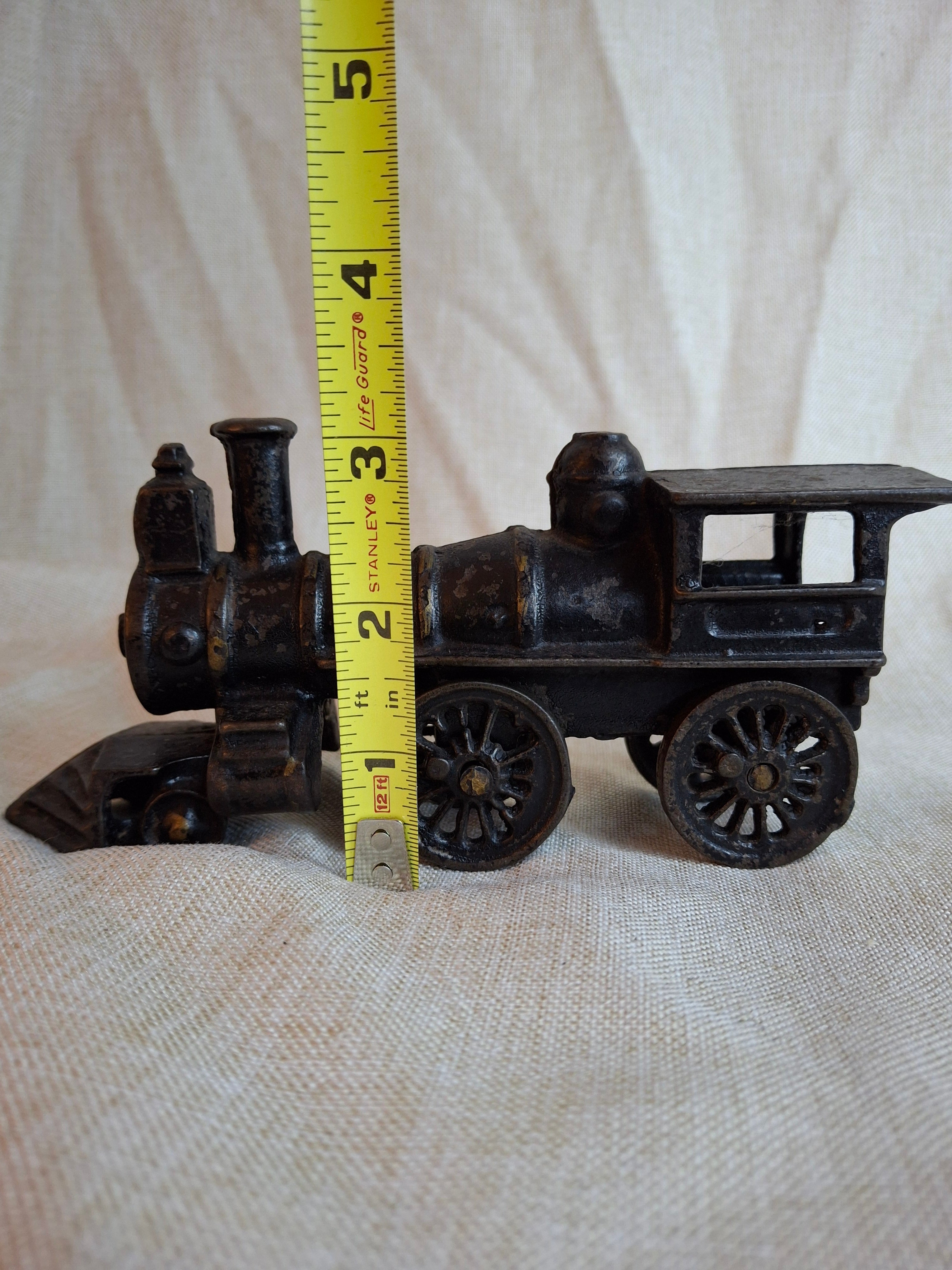 Antique Wilkins Cast Iron Floor Train Locomotive Circa 1895-1905 Keene NH 7"