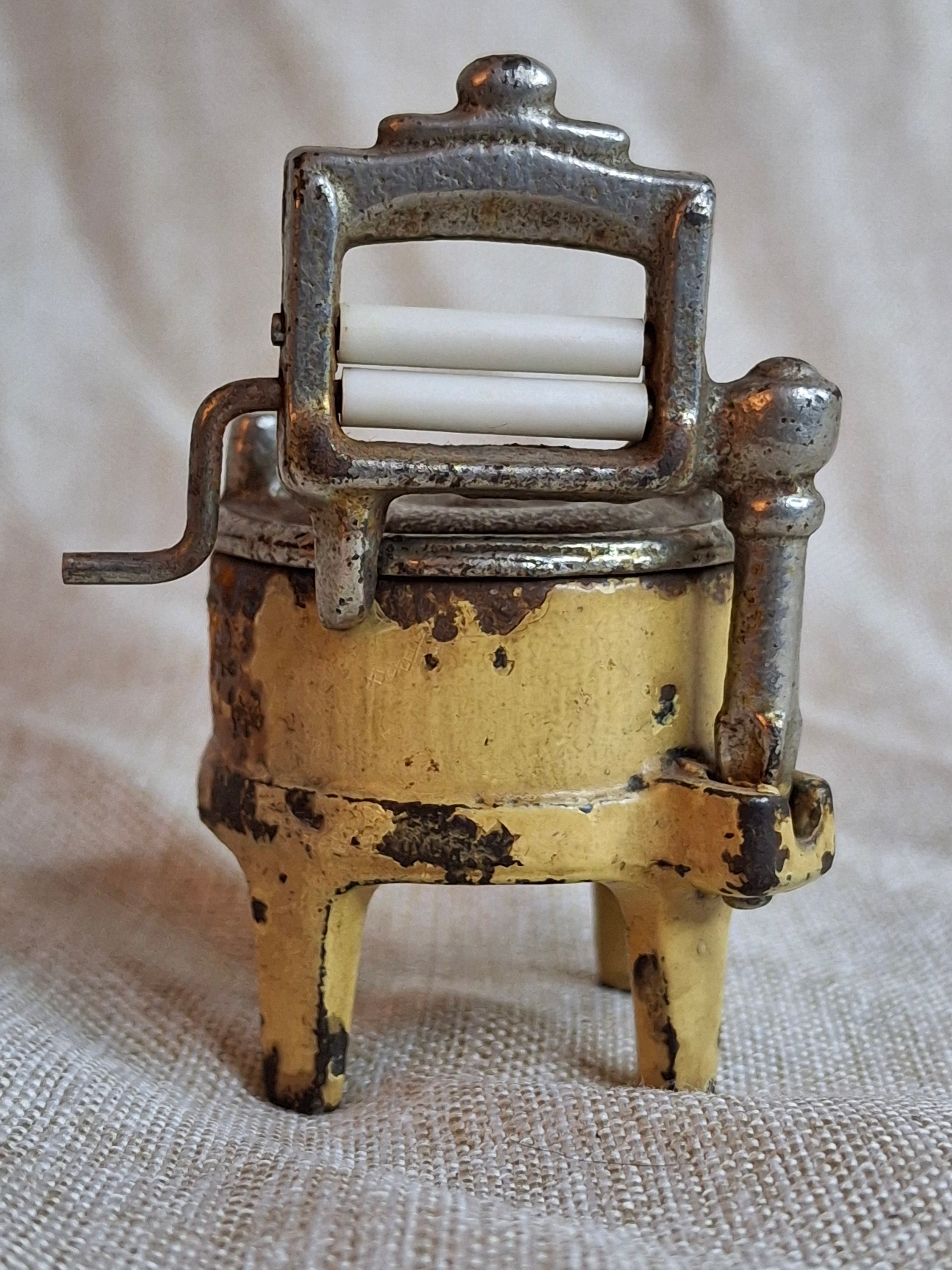 Antique Kilgore Cast Iron Toy Wringer Washing Machine 3pc Set Yellow Pre-War