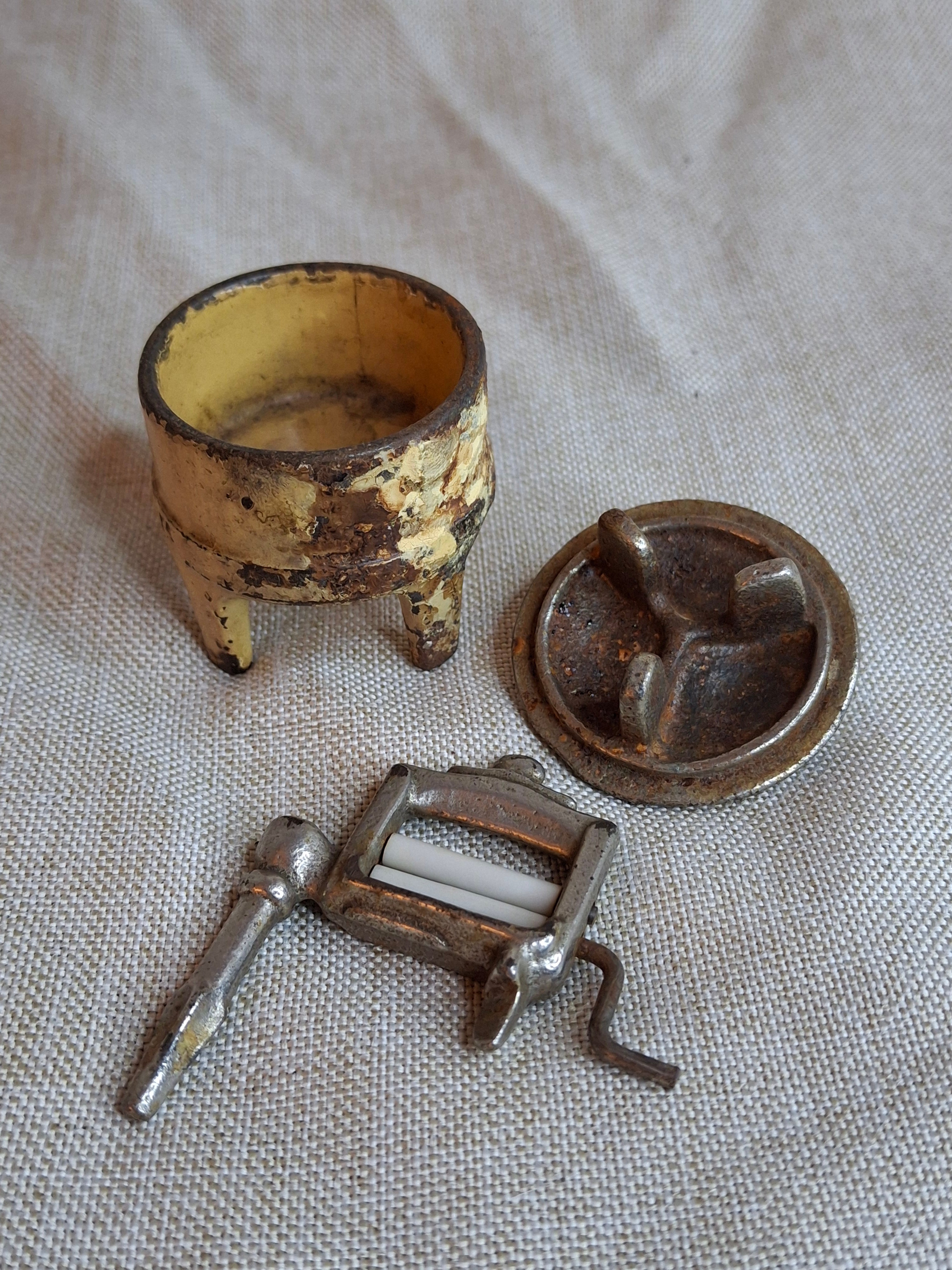 Antique Kilgore Cast Iron Toy Wringer Washing Machine 3pc Set Yellow Pre-War