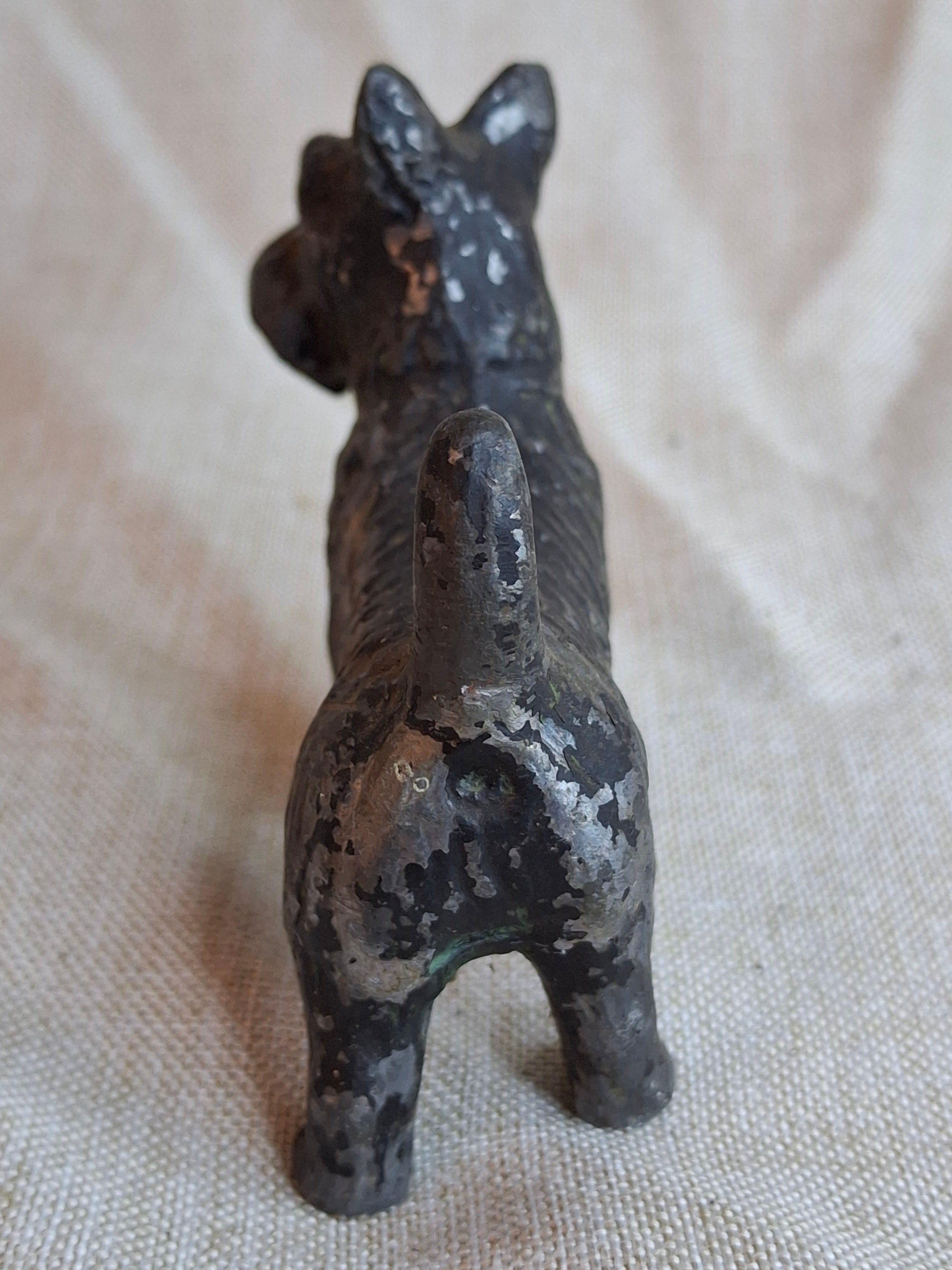 Vintage 1929 Crescent Metal Works Cast Iron Scottie Dog Figurine Black Antique