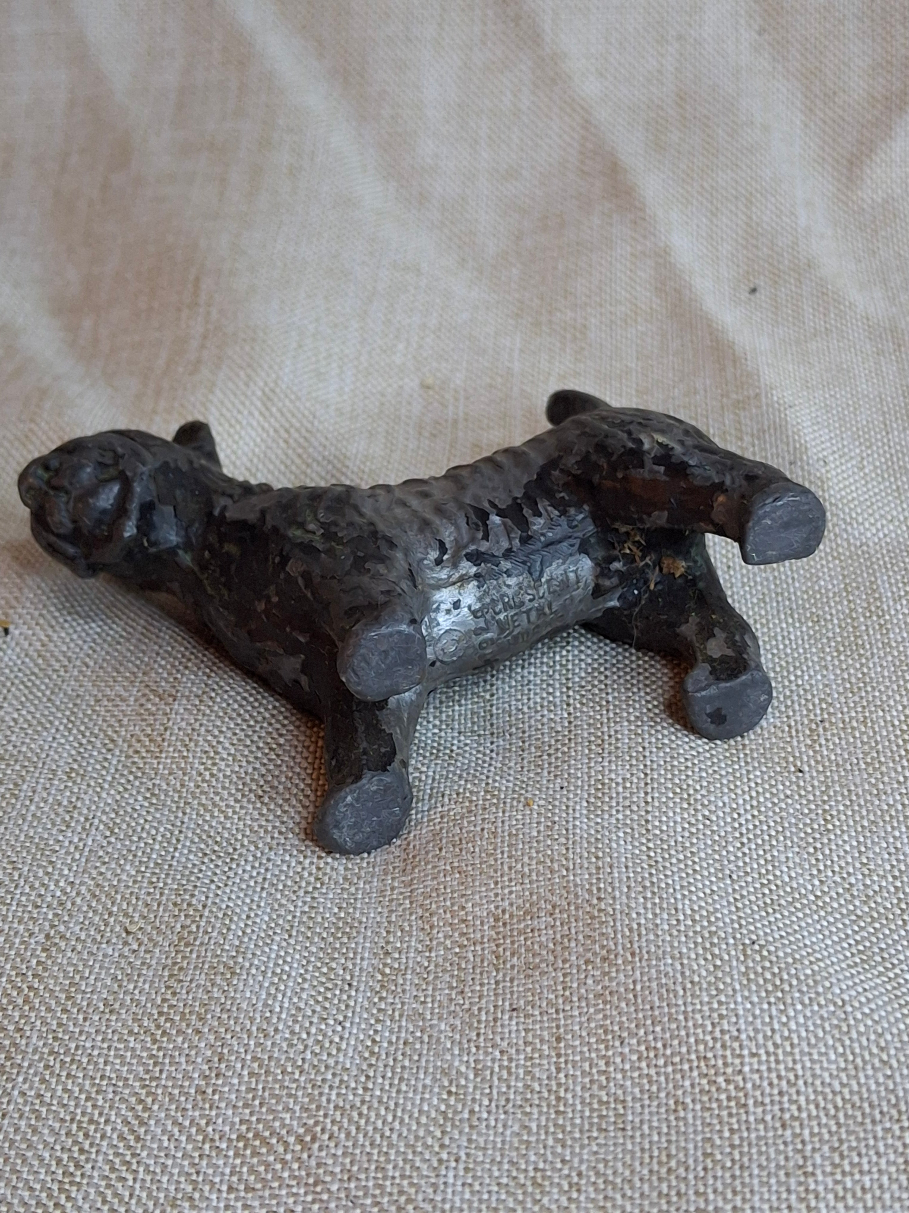 Vintage 1929 Crescent Metal Works Cast Iron Scottie Dog Figurine Black Antique