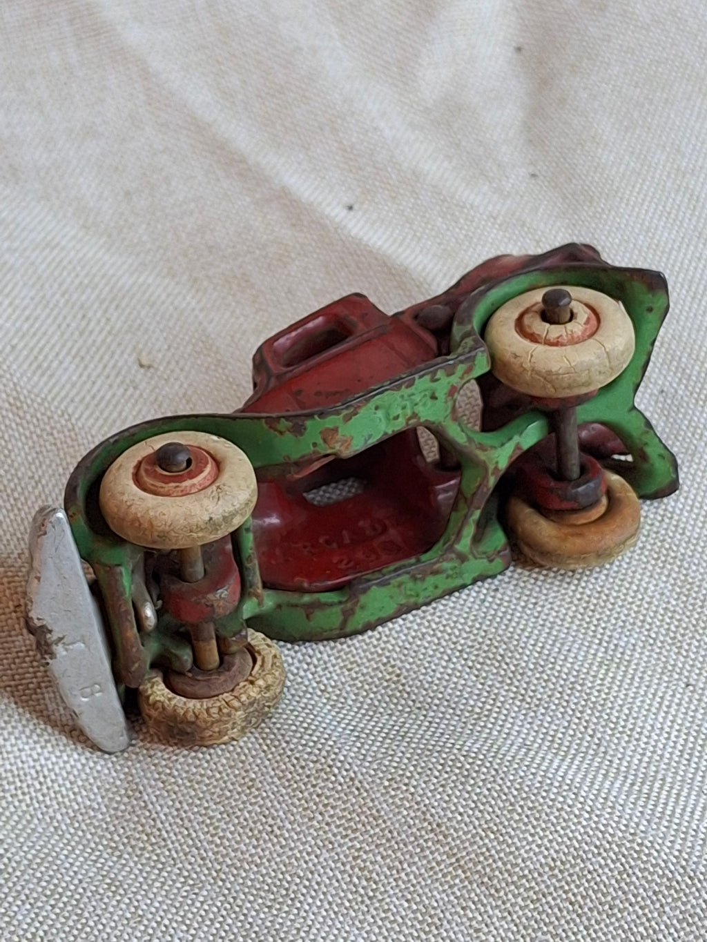 Antique Arcade Cast Iron Tow Truck Wrecker No. 263 Original Paint 1930s USA