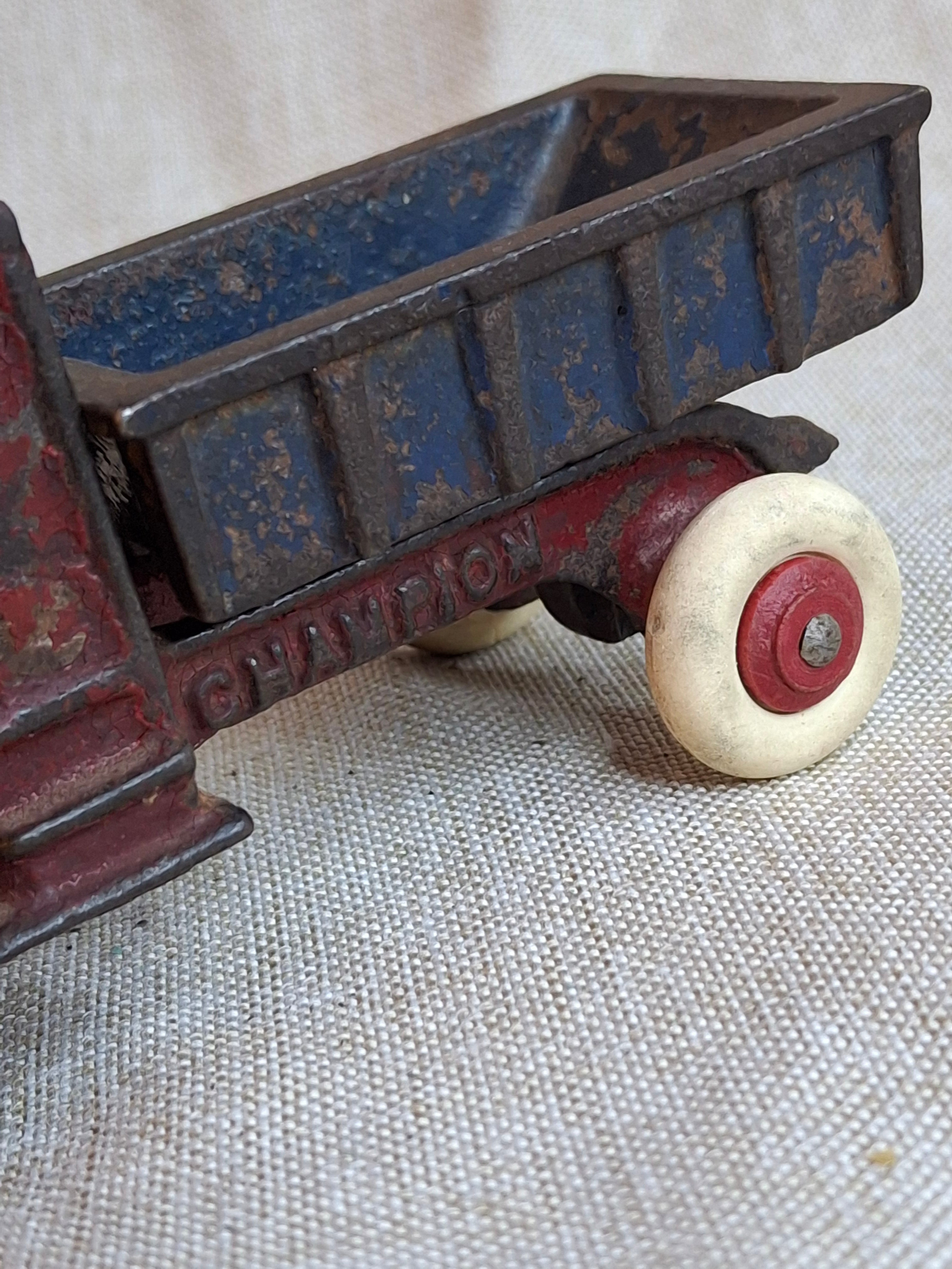 Rare 1920s Champion Cast Iron Mack C-Cab Dump Truck - Original Paint & White Tires