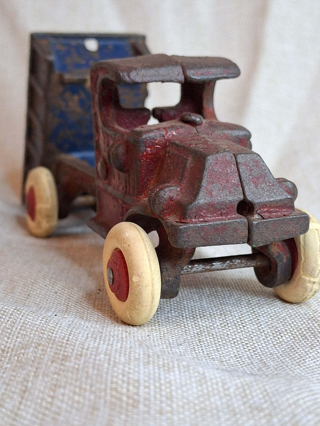 Rare 1920s Champion Cast Iron Mack C-Cab Dump Truck - Original Paint & White Tires