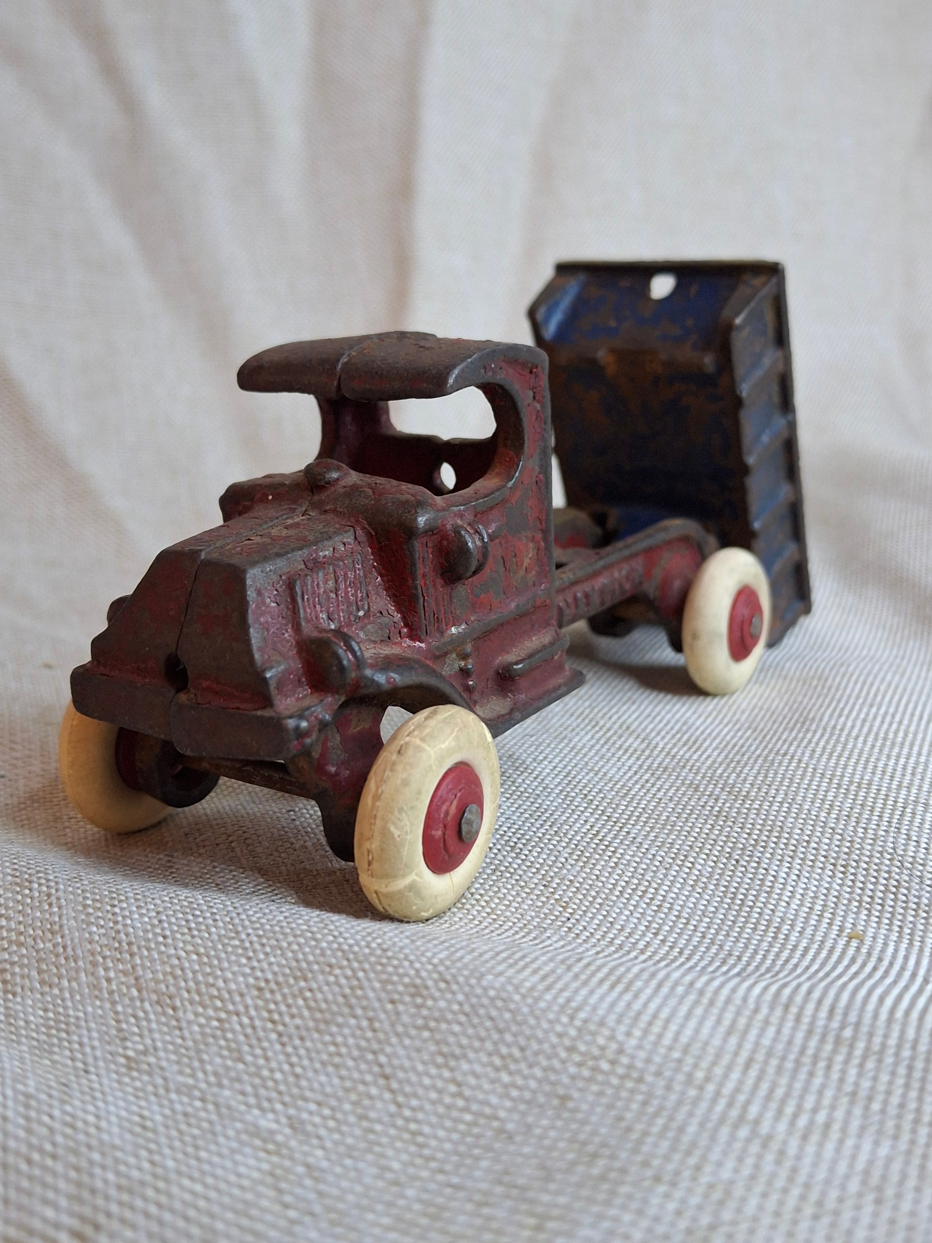 Rare 1920s Champion Cast Iron Mack C-Cab Dump Truck - Original Paint & White Tires
