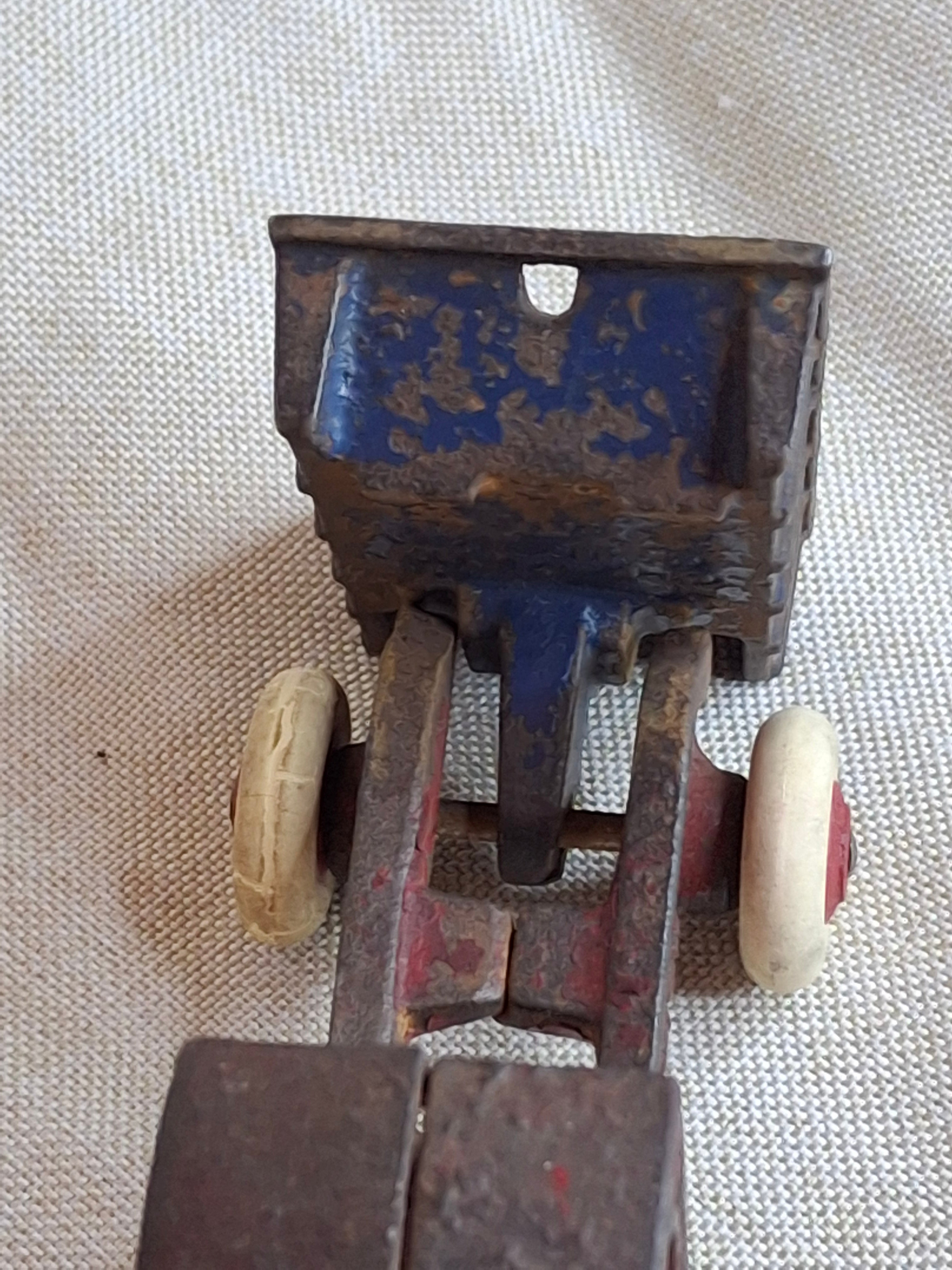 Rare 1920s Champion Cast Iron Mack C-Cab Dump Truck - Original Paint & White Tires