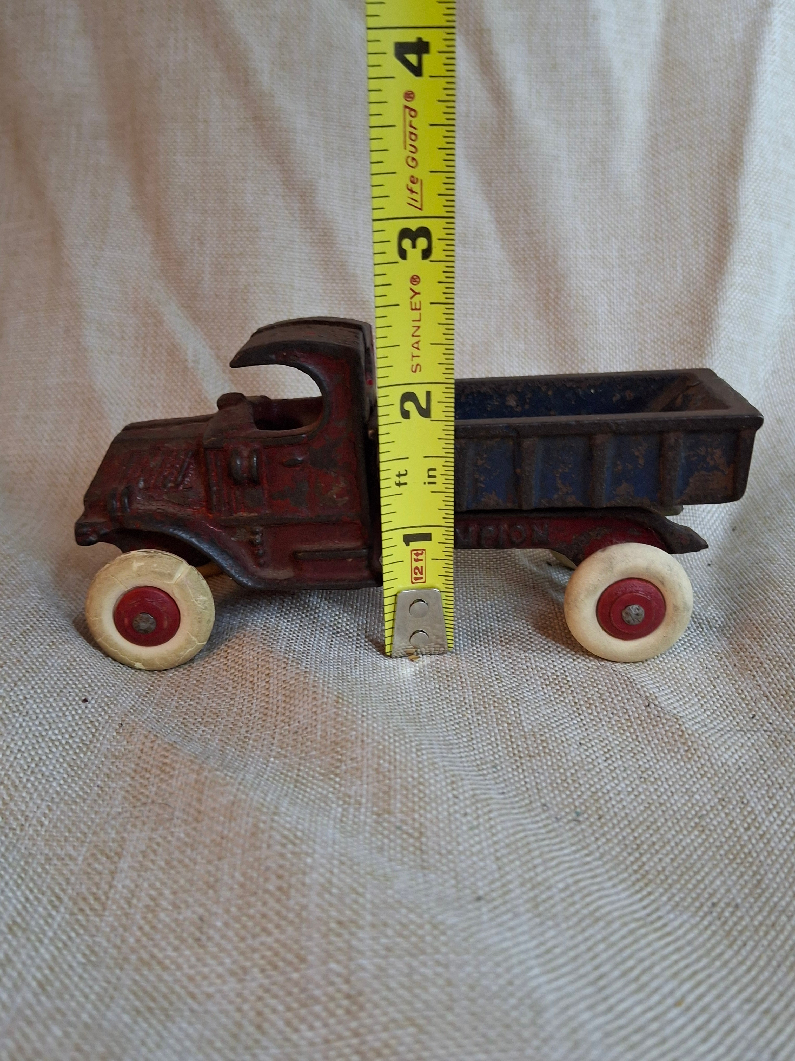 Rare 1920s Champion Cast Iron Mack C-Cab Dump Truck - Original Paint & White Tires