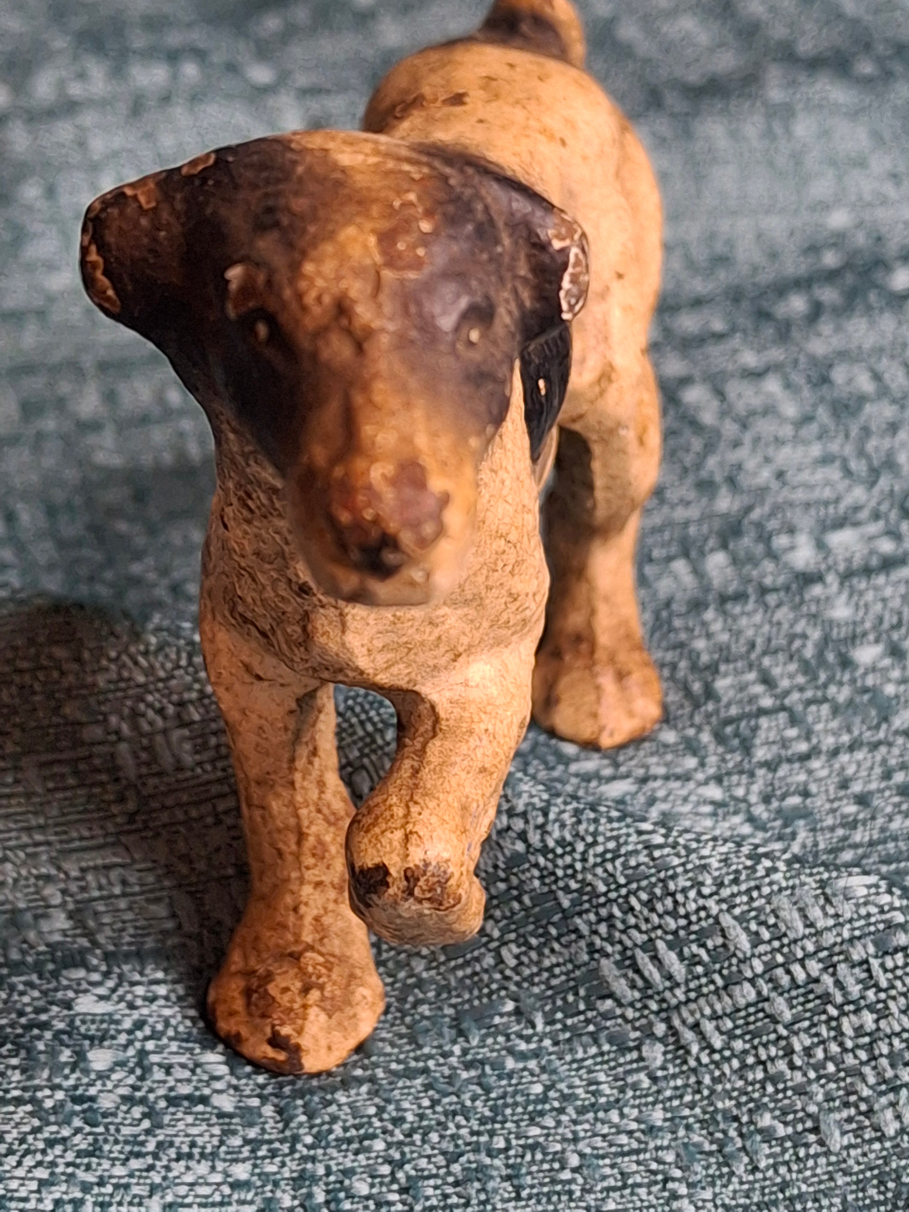 Antique Hubley Cast Iron English Setter Pointer Dog Figurine Original Paint 4”