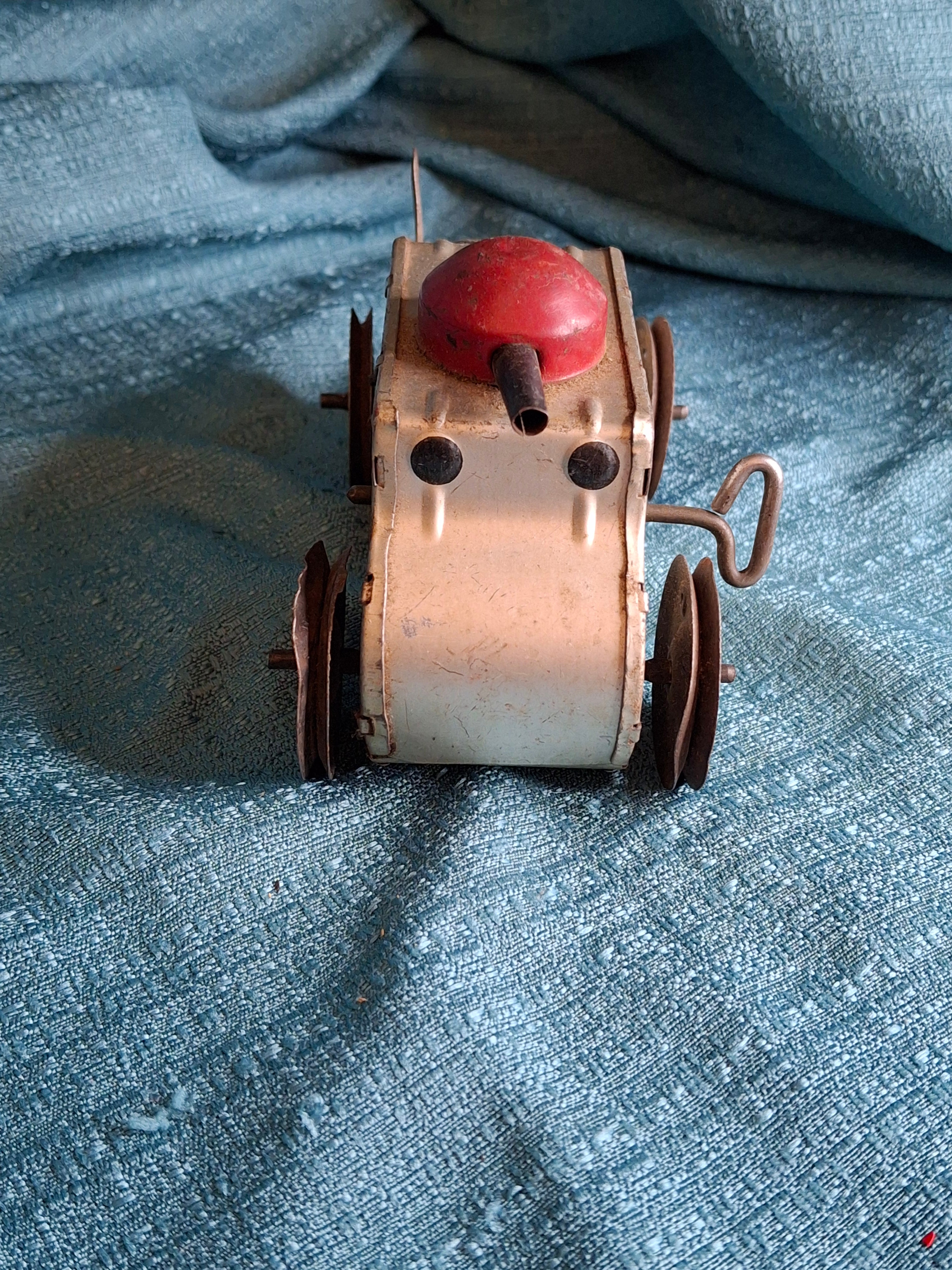 Vtg 1930s Louis Marx Tin Windup Midget Tank Working Red Turret Patent 1244539