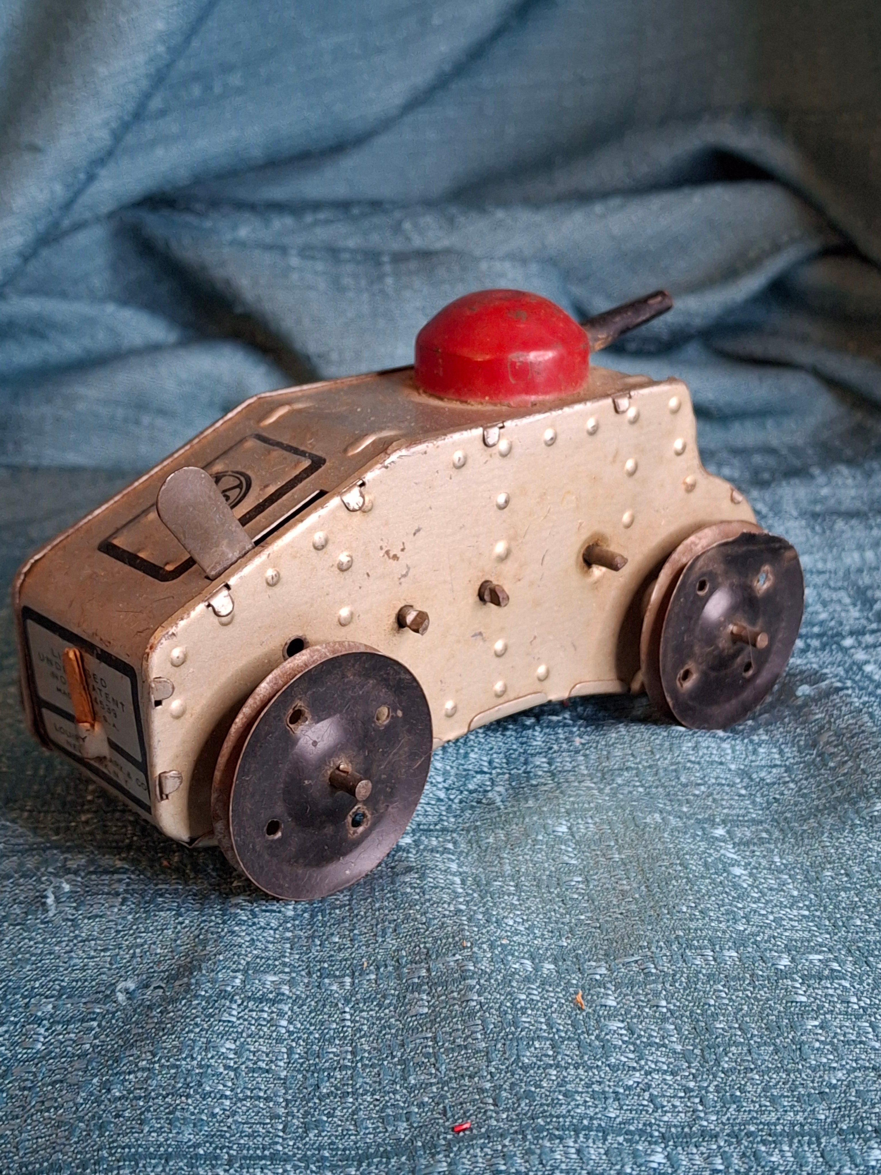 Vtg 1930s Louis Marx Tin Windup Midget Tank Working Red Turret Patent 1244539