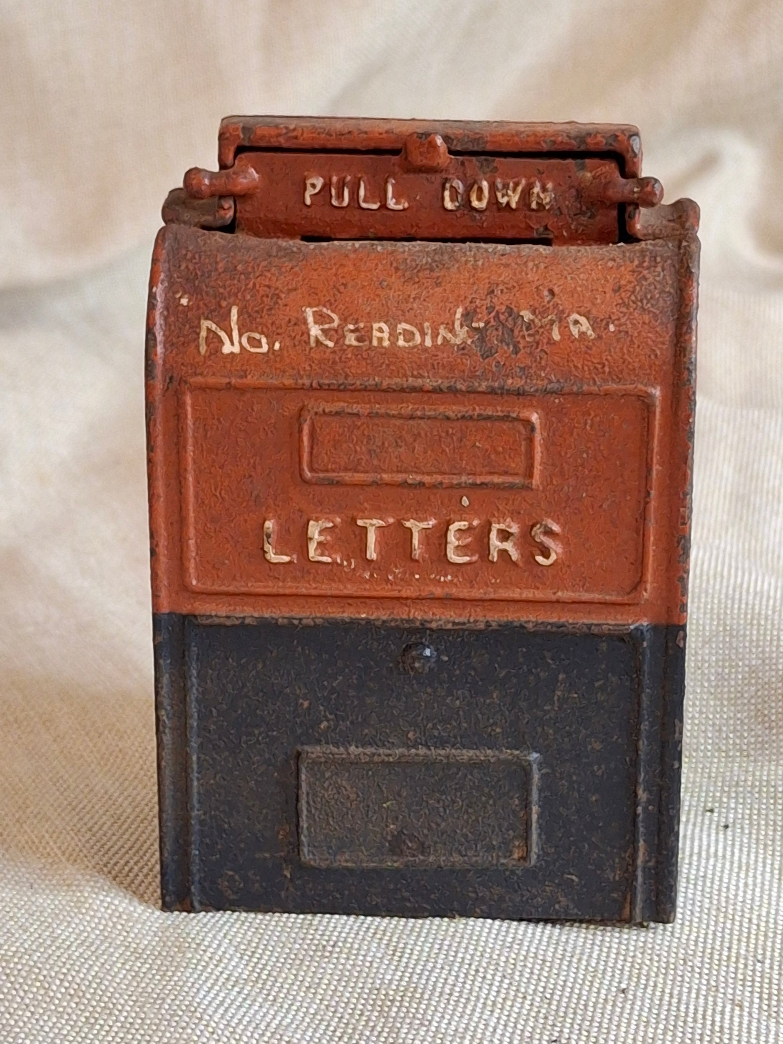 Antique Kenton Cast Iron U.S. Mail Still Bank No. Reading MA Red Black 1912-1931