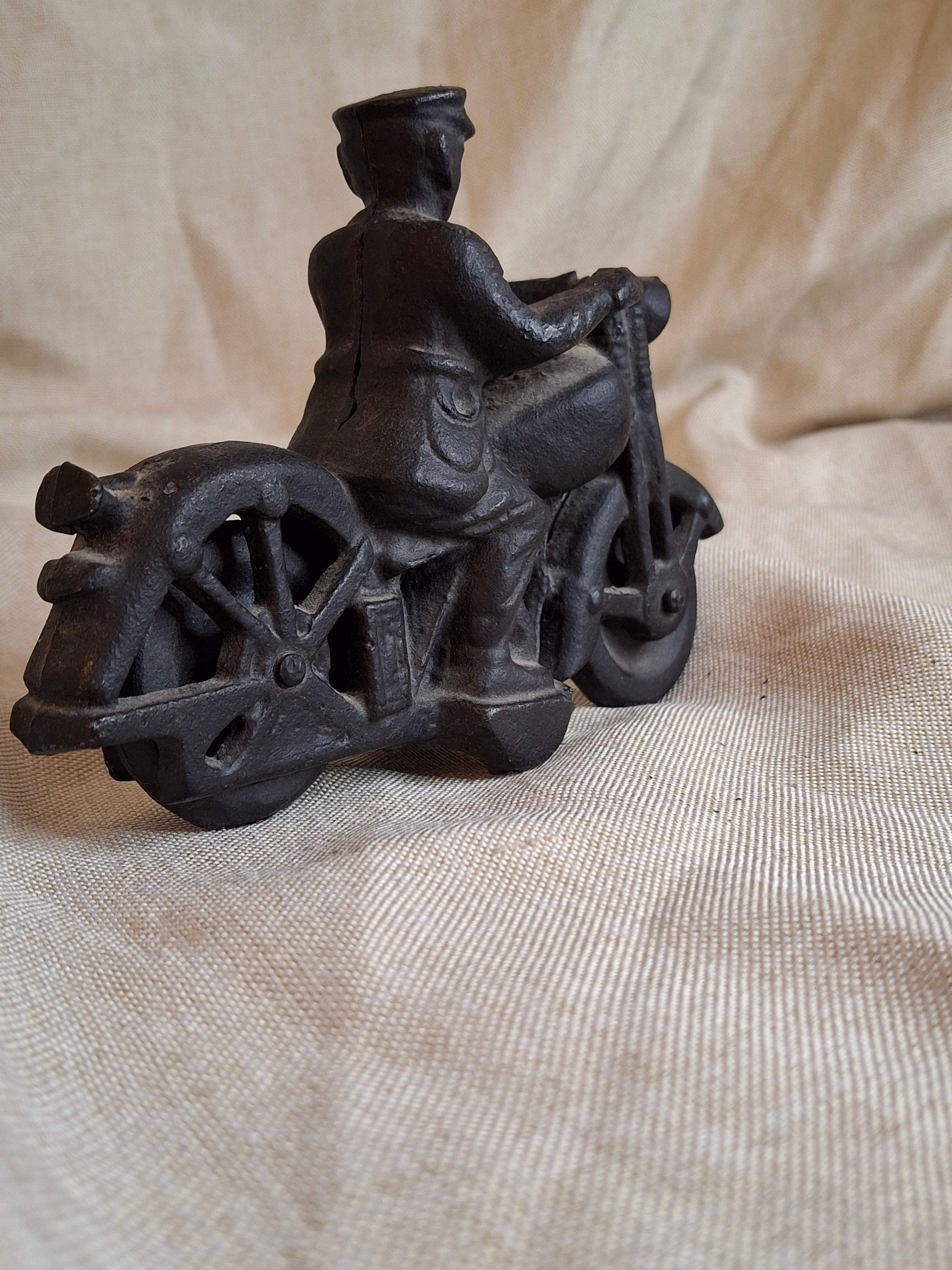 Antique 1930s Hubley Champion Cast Iron Police Motorcycle Toy – Black Patina 6"