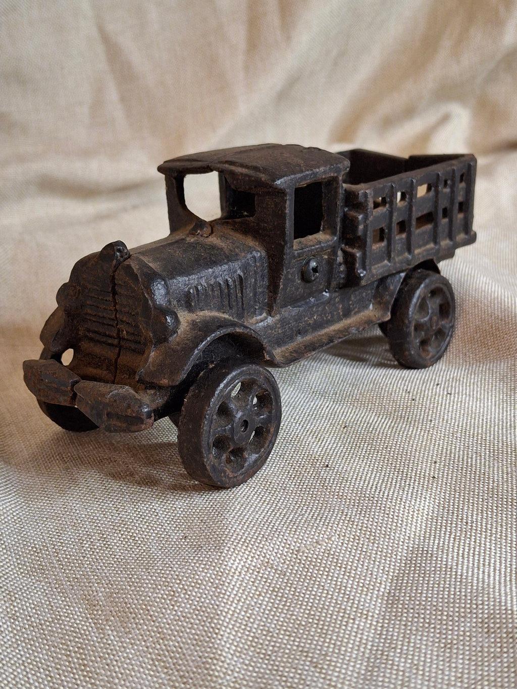 Antique Hubley Cast Iron Stake Body Truck - 1920s White Motor Co Style - 6"
